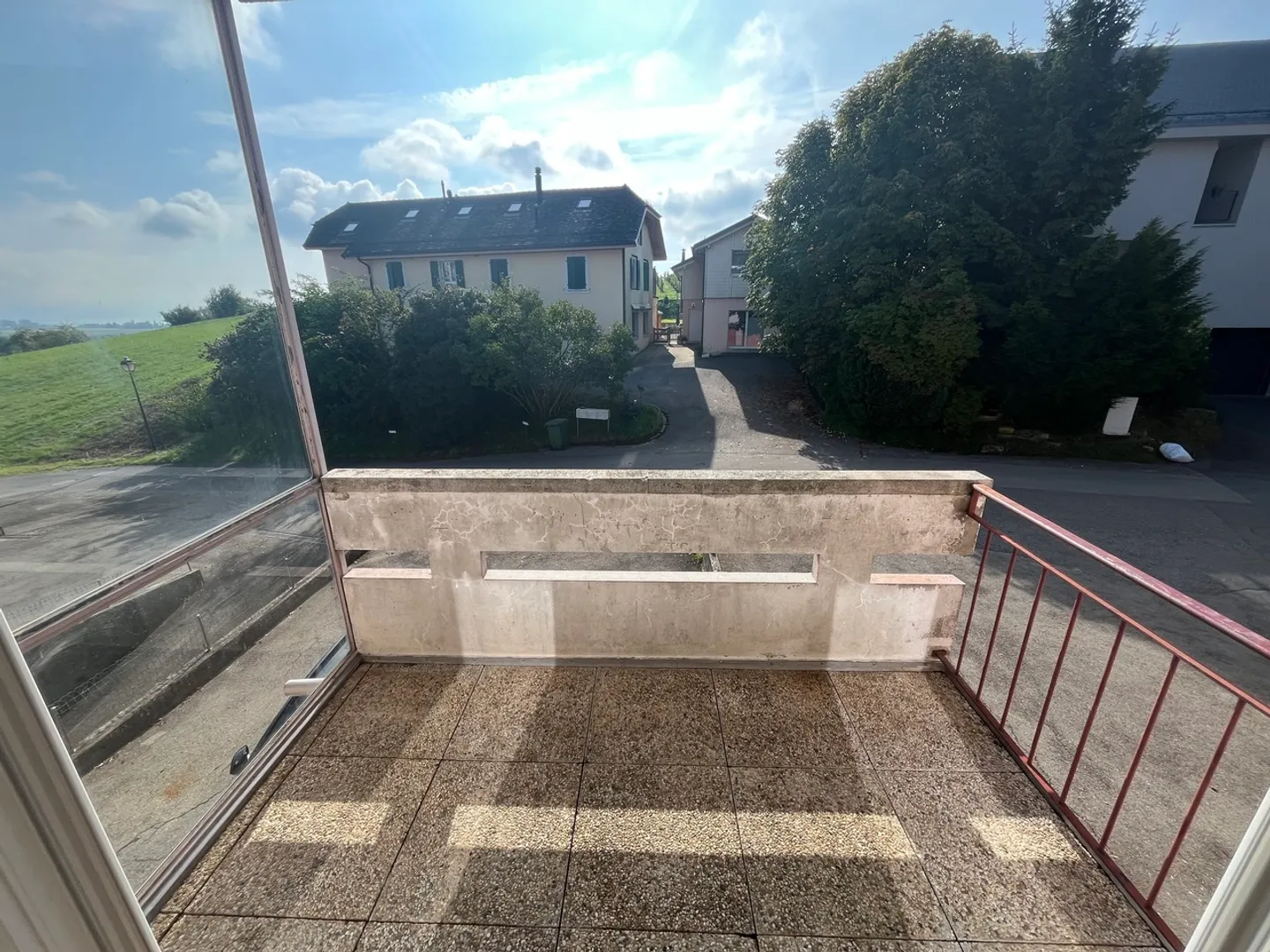 Schönes 2.5-Zimmer-Wohnung in Yens renoviert - Photo 6 sur 6