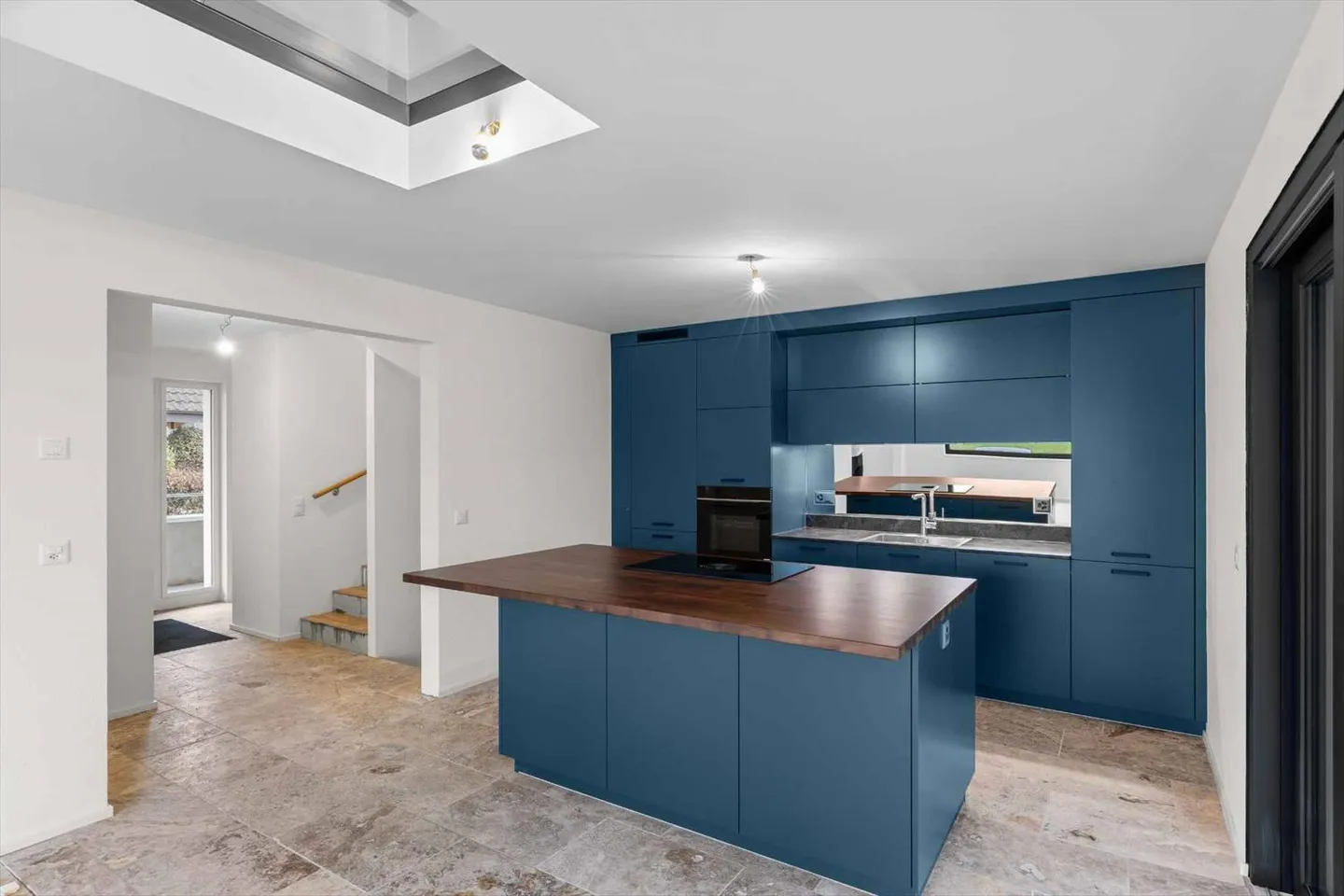 Casa contigua 4.5 stanze - Foto 7 di 13