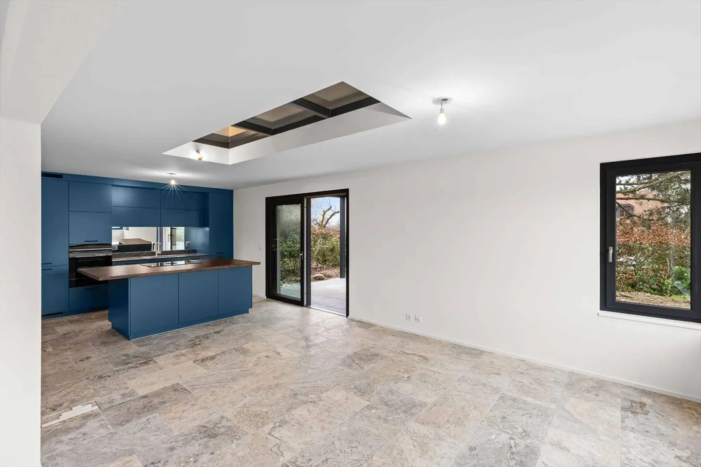 Casa contigua 4.5 stanze - Foto 5 di 13