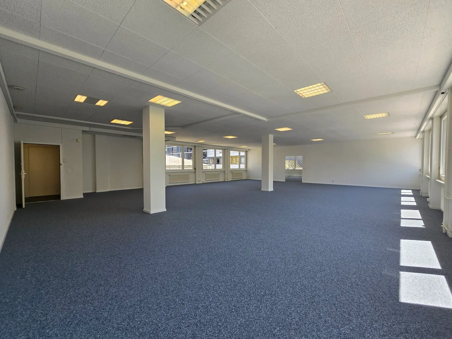 Spazio ufficio in affitto - Foto 5 di 7