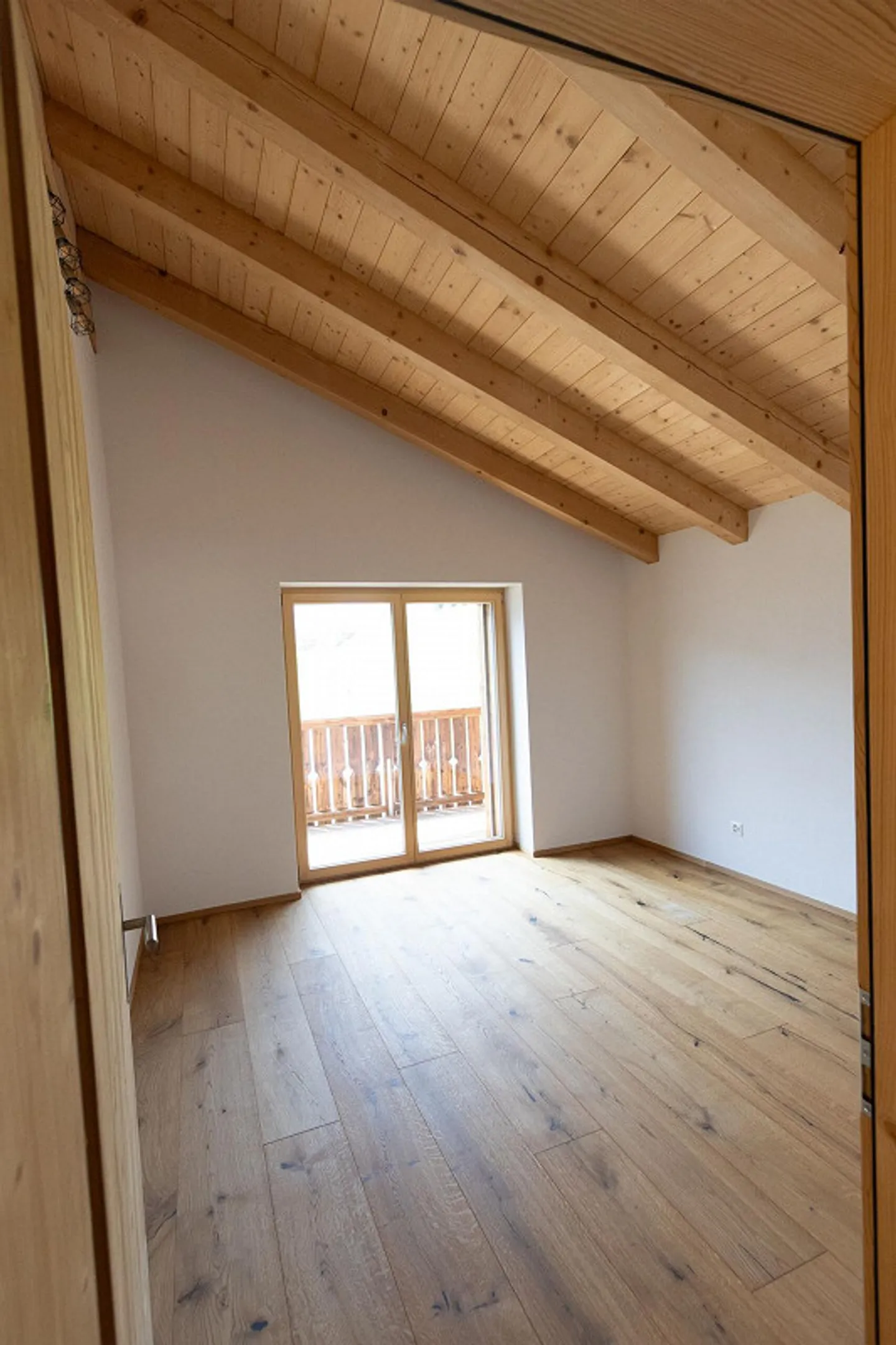 5.5 Room Penthouse Apartment with Panoramic View - Photo 6 of 20