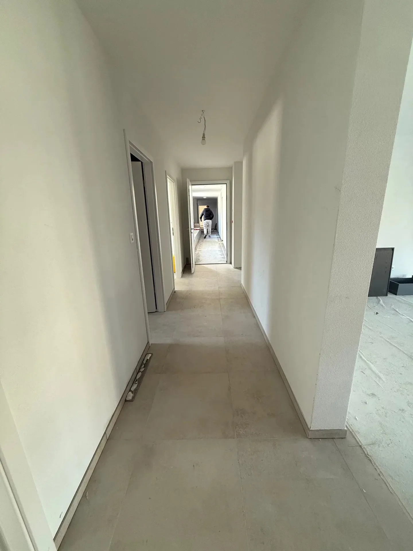 Modernes 4,5-Zimmer-Apartment - Foto 7 von 14