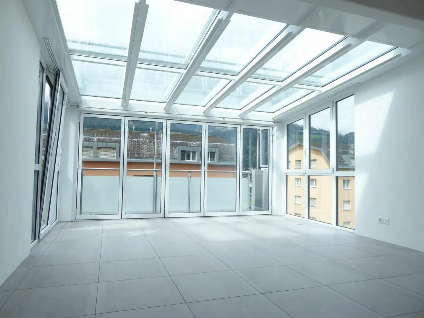 Vie extraordinaire - Maisonette avec galerie et finition exclusive - Photo 3 sur 14