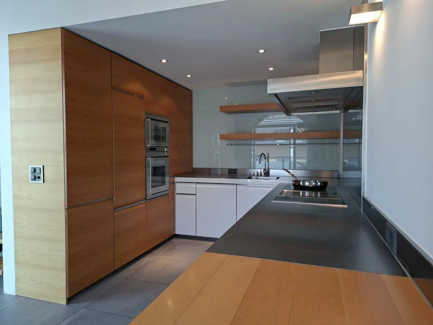 Vie extraordinaire - Maisonette avec galerie et finition exclusive - Photo 5 sur 14