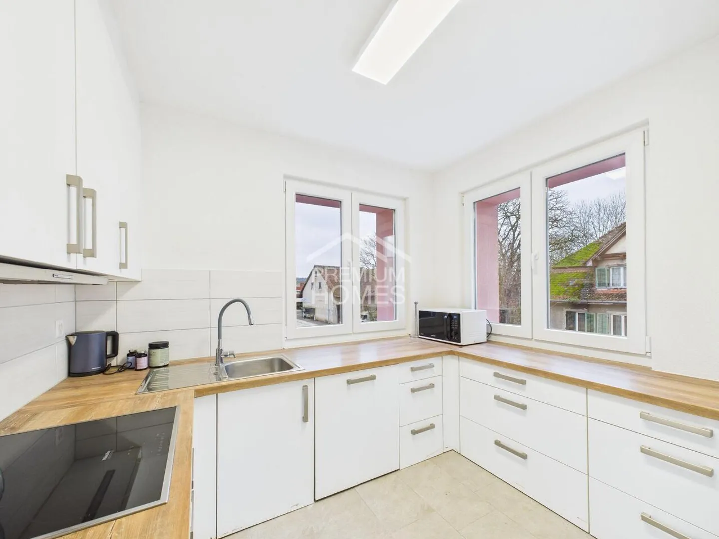 Due livelli pieni di comfort abitativo - Foto 3 di 7