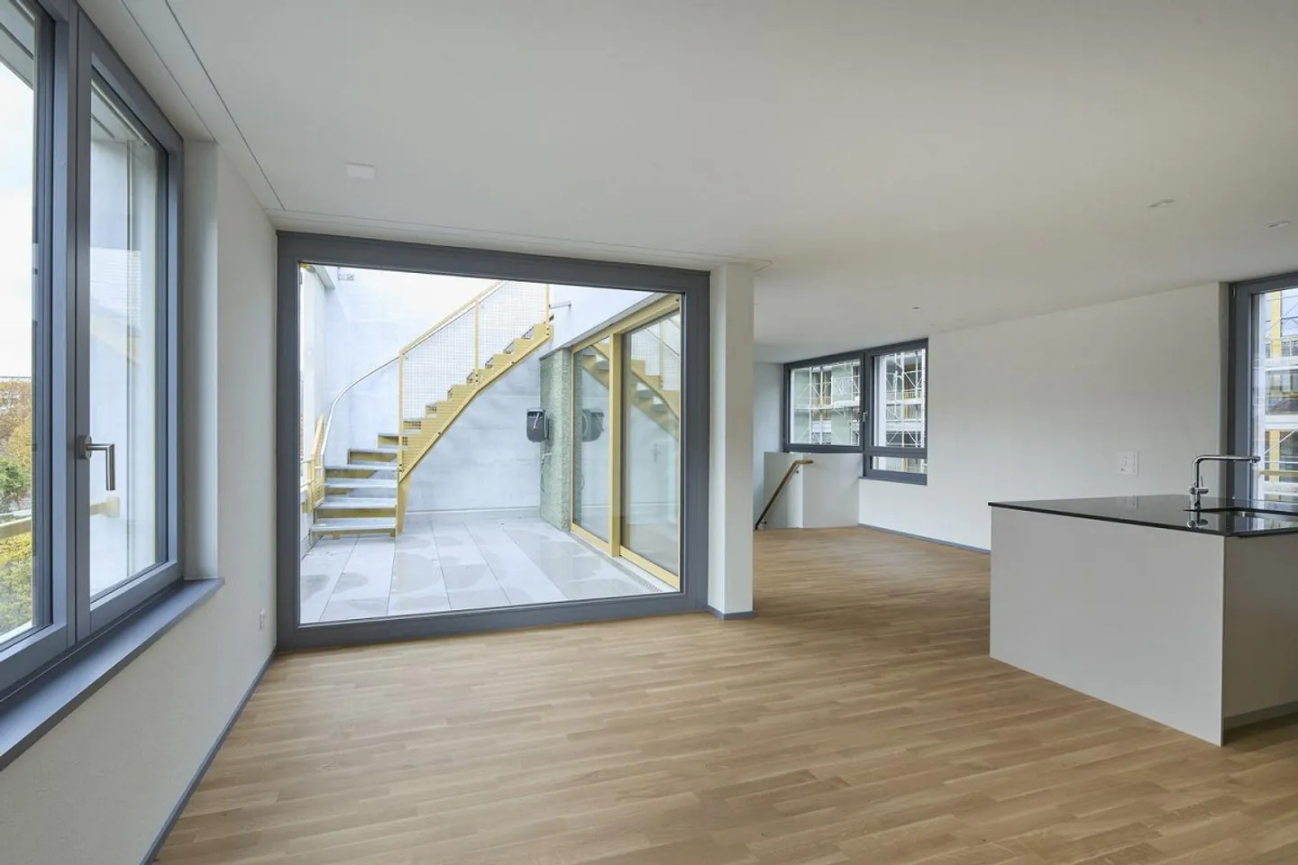 Willkommen im neuen Hotspot für urbanes Leben in Zürich-Albisrieden! - Foto 2 von 13