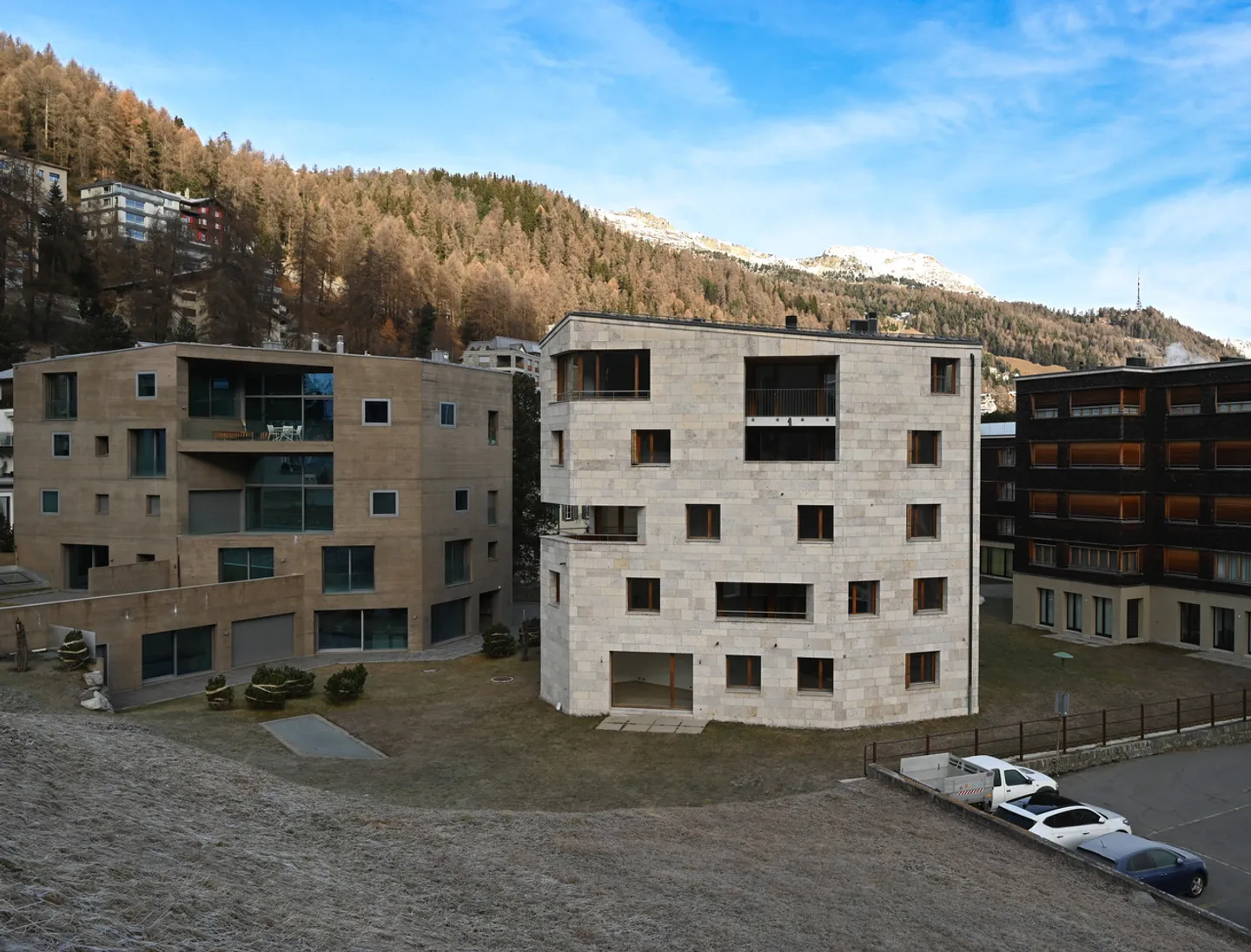 Elegantes Chalet in St. Moritz - Foto 1 von 10
