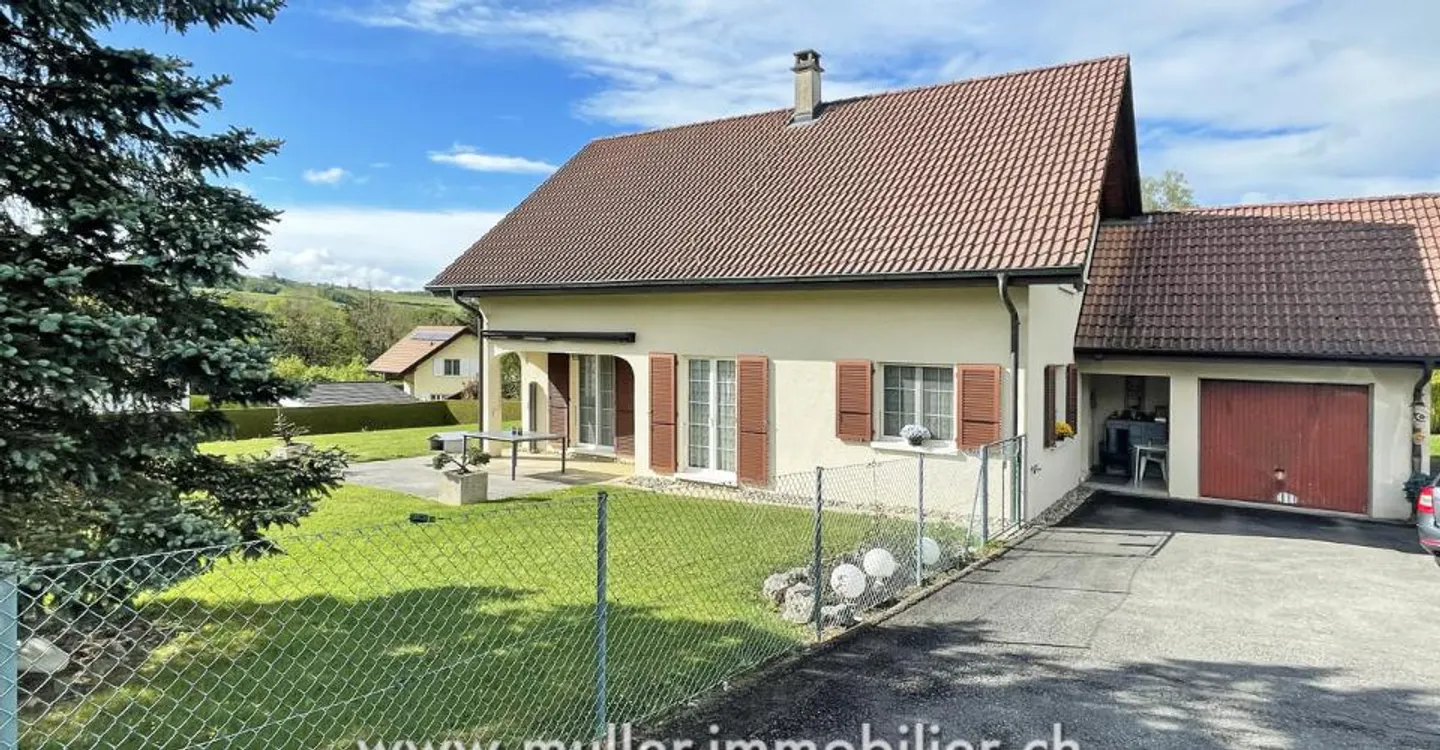 Superbe villa en viager occupé sans rente, à Châtillens - Photo 1 sur 12
