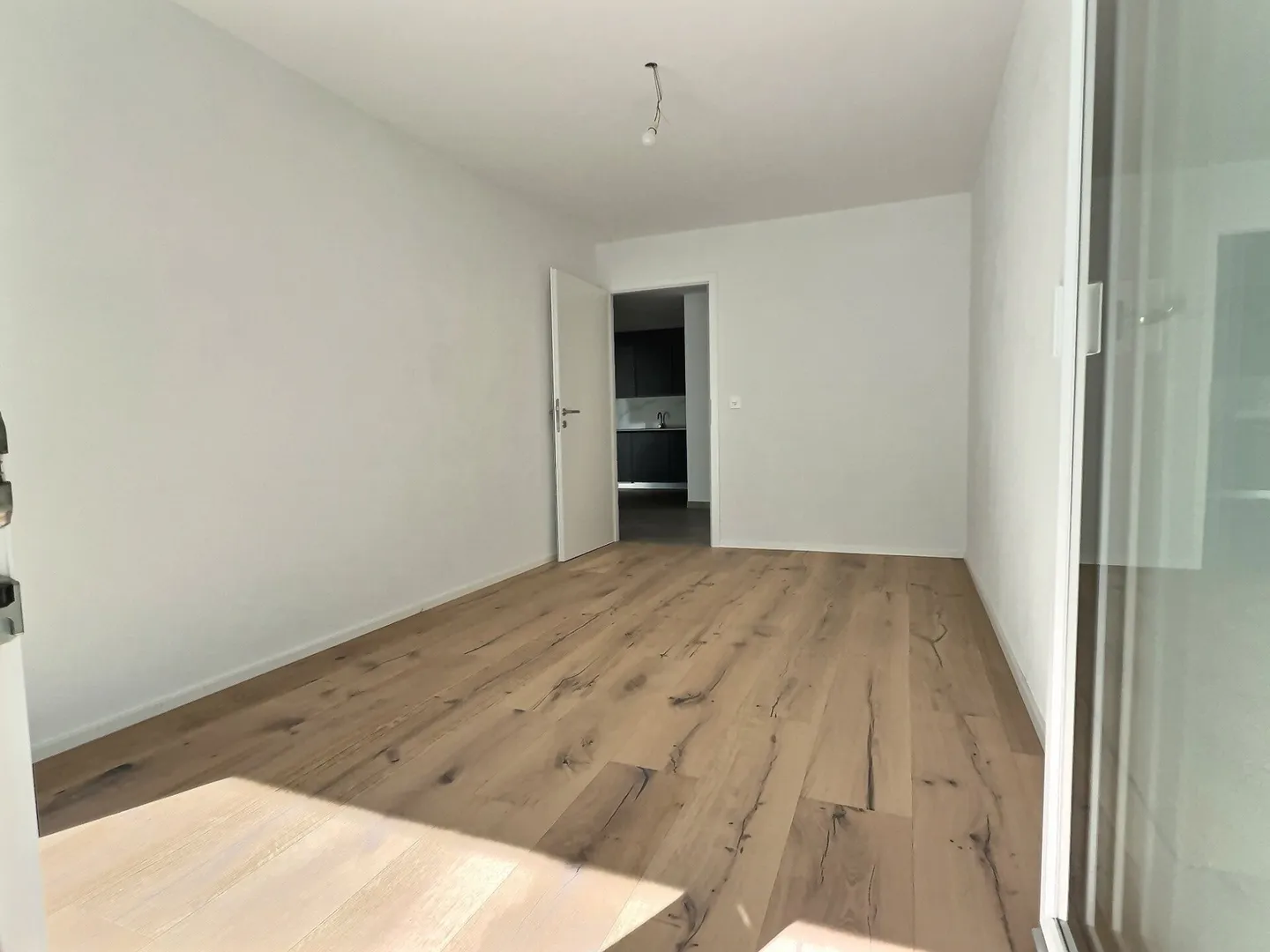 Geräumige 3,5-Zimmer-Wohnung mit großer Terrasse von 30 m2 - Foto 16 von 20