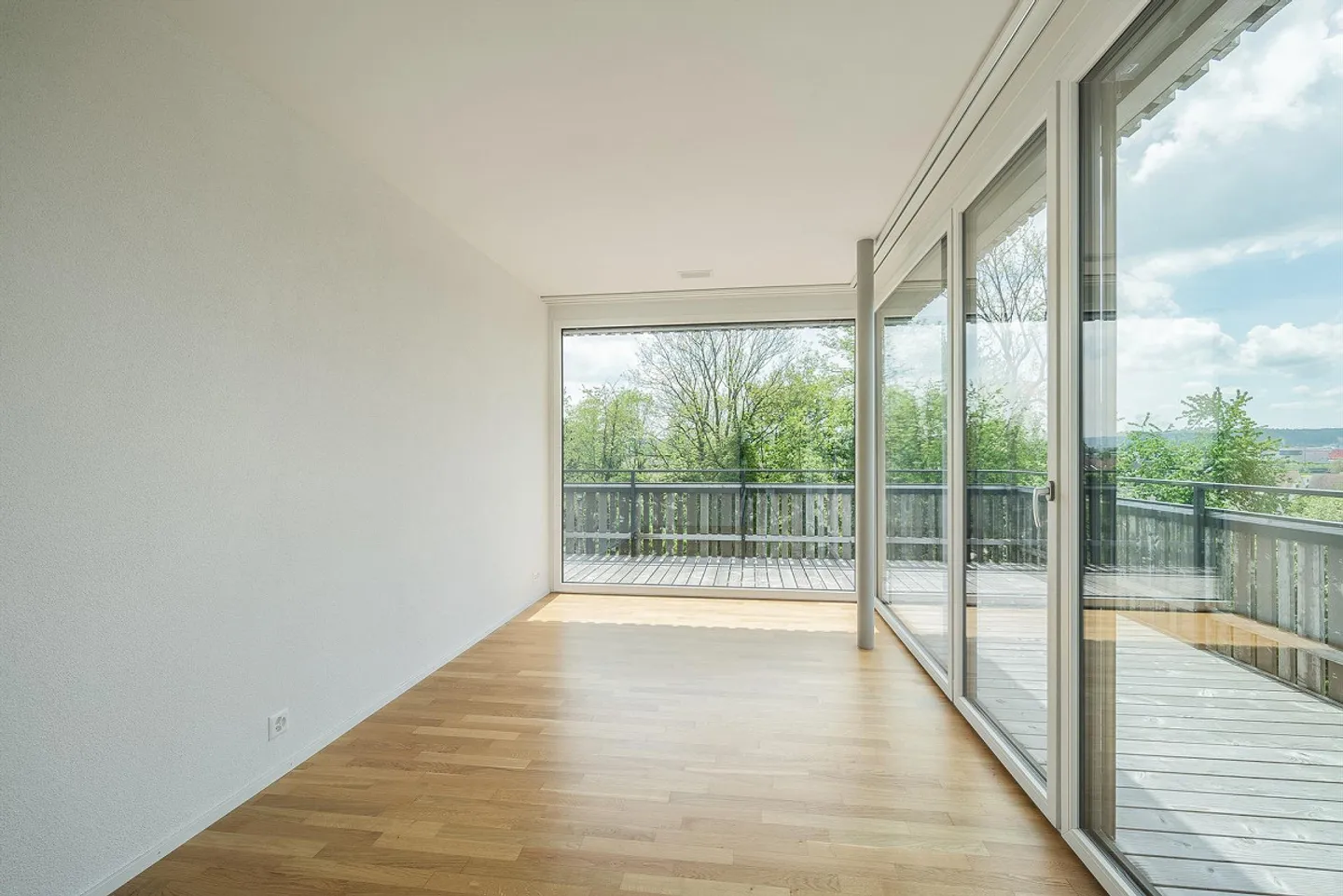 Quartier résidentiel calme avec caractère de vie - Photo 4 sur 8