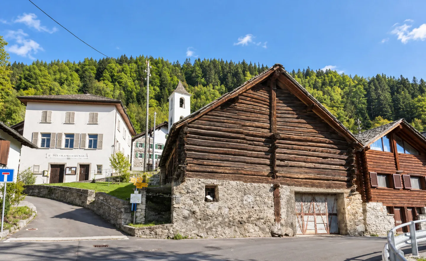 BELLE MAISON AVEC JARDIN ET PARKING - Photo 2 sur 12