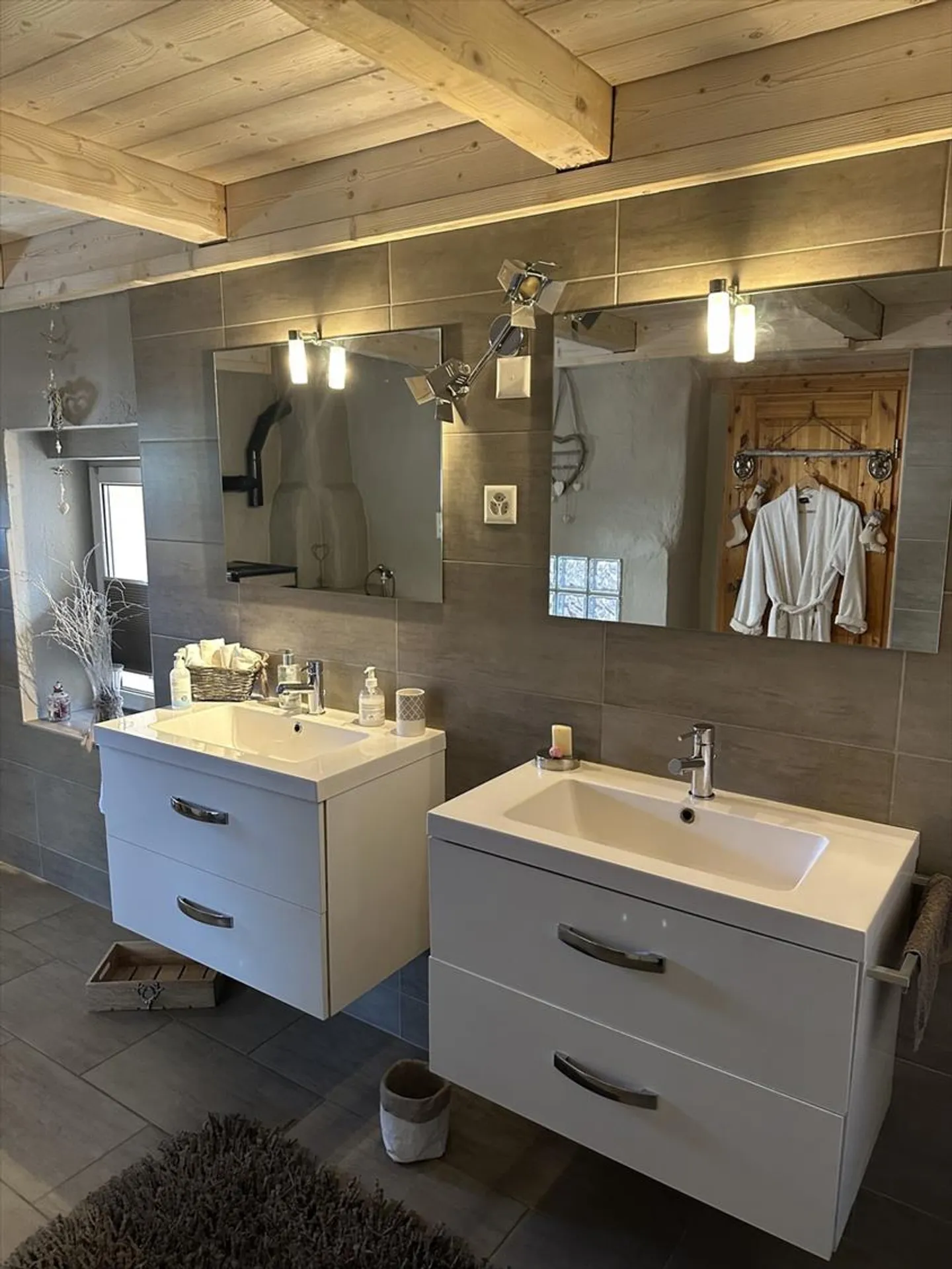 Un objet unique qui saura vous séduire ... - Photo 11 sur 13