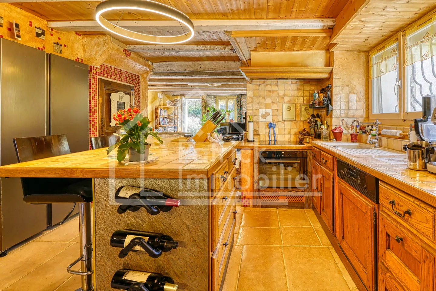 Characterful renovated farmhouse with swimming pool and equestrian facilities - Photo 4 of 14