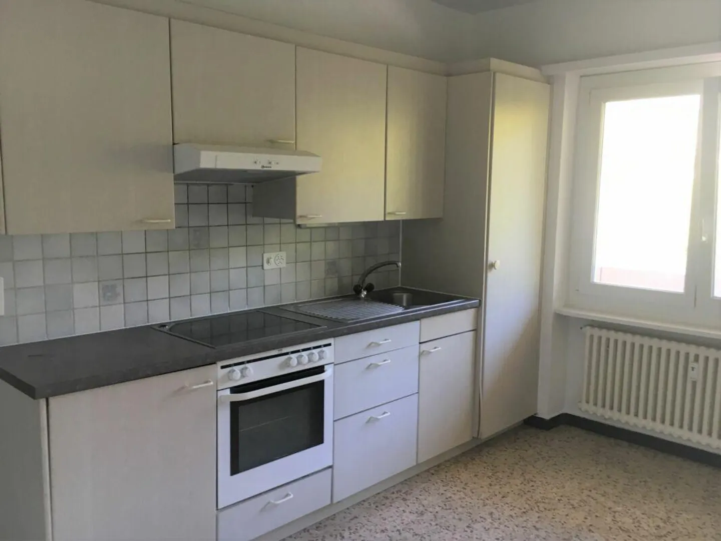 INCOME PROPERTY WITH 9 APARTMENTS - Photo 3 of 8