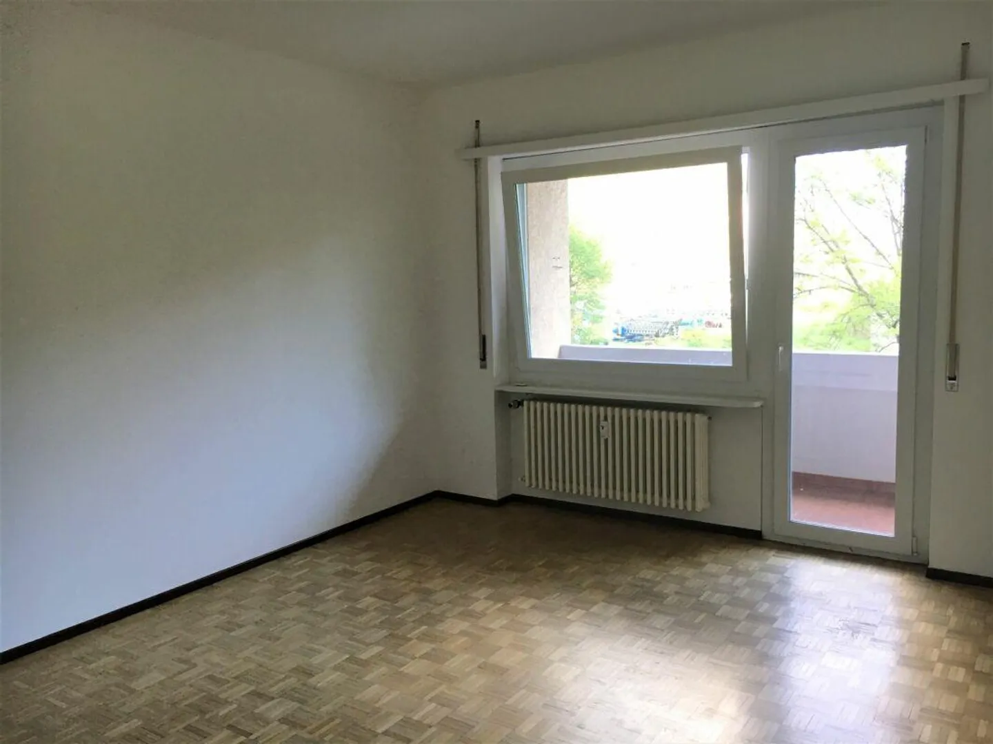 INCOME PROPERTY WITH 9 APARTMENTS - Photo 5 of 8