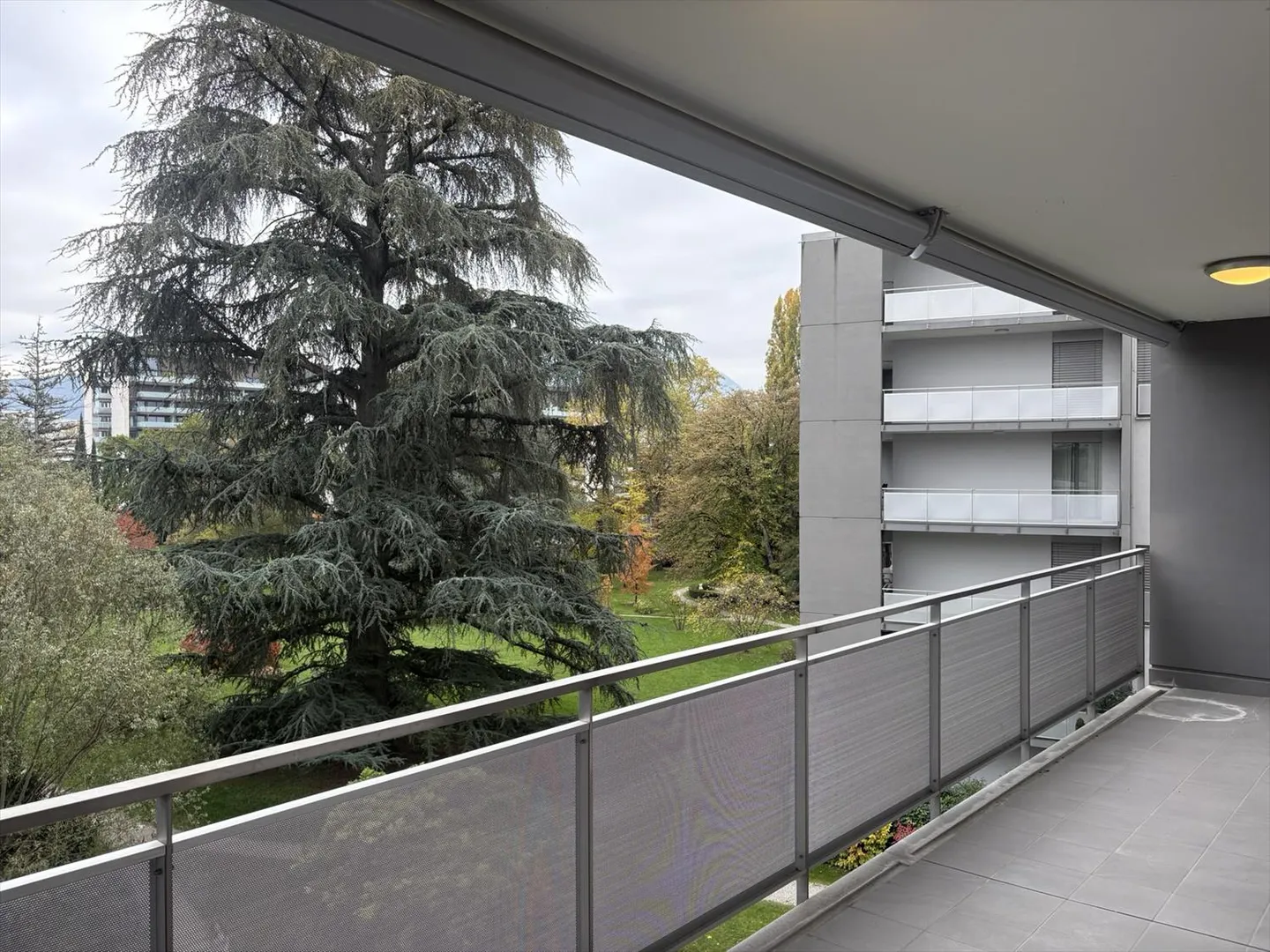 RARE - Appartement d'exception à Cologny - 5,5 pièces - Foto 12 di 13