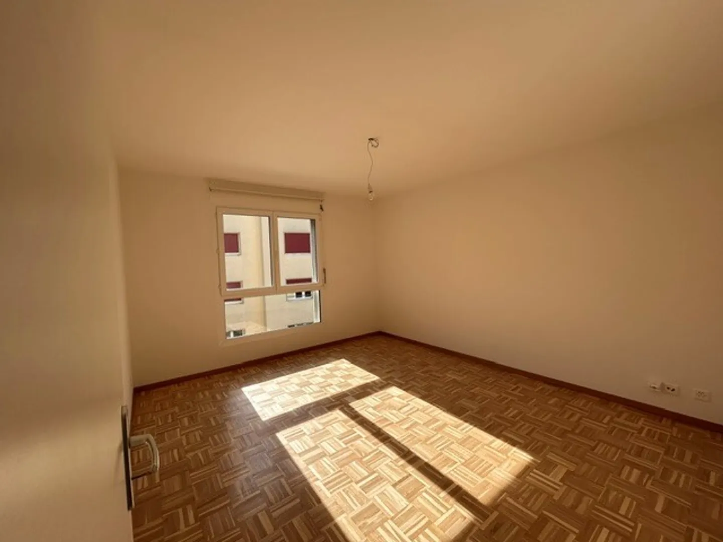 Appartement spacieux de 4 pièces - Photo 6 sur 11