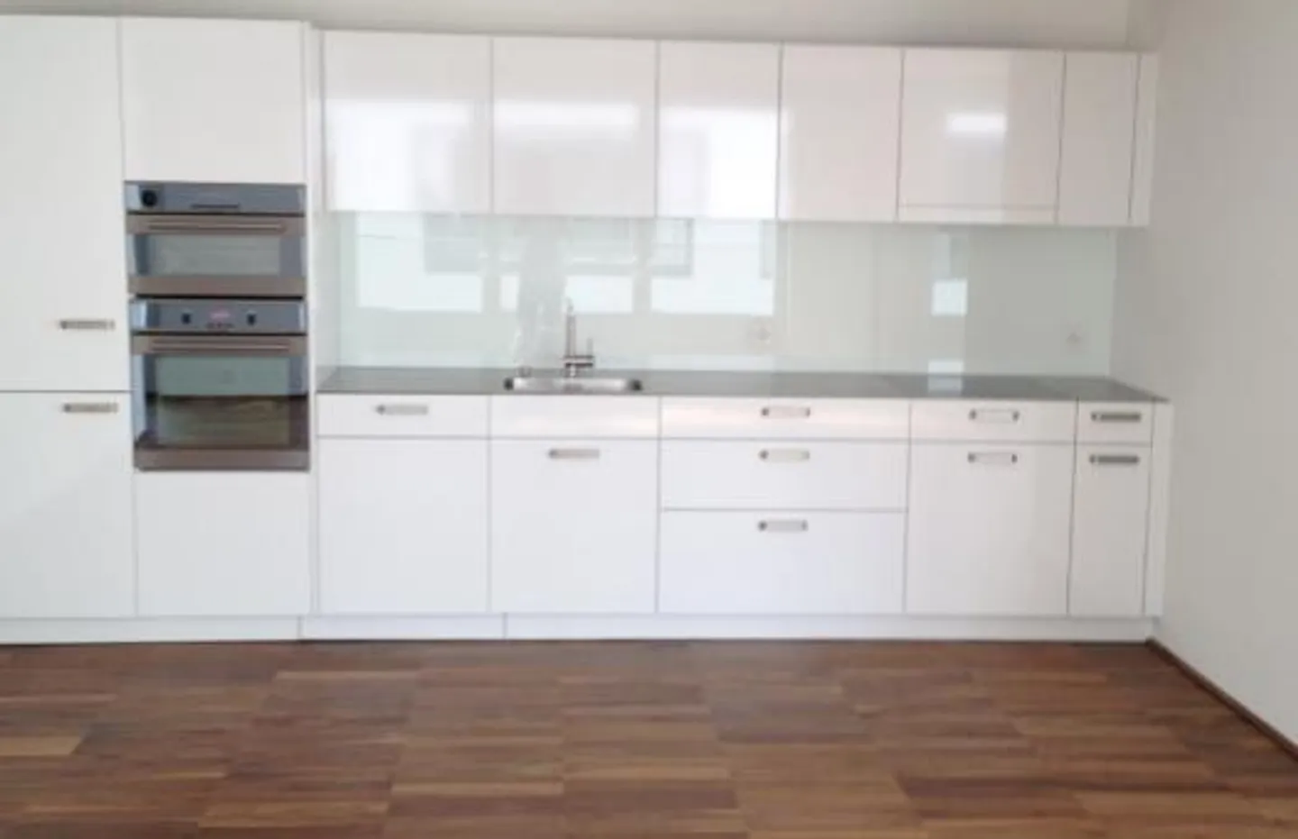 Cercasi nuovo inquilino per un fantastico appartamento loft a partire dal 1° maggio - Foto 4 di 5