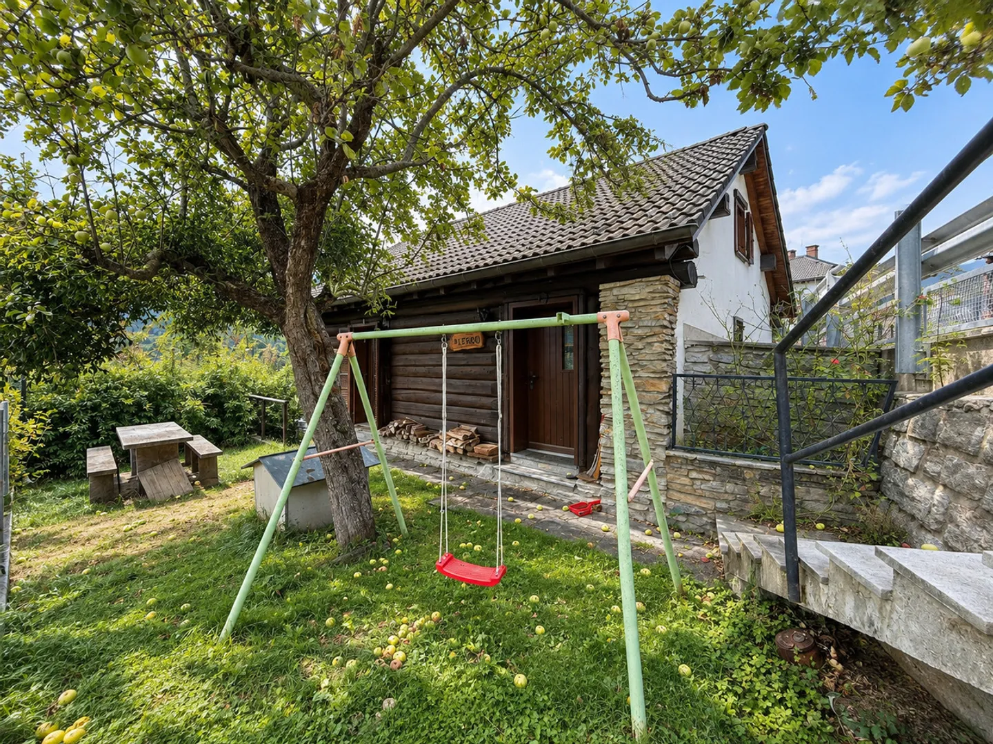 BELLE MAISON AVEC JARDIN ET PARKING - Photo 3 sur 12