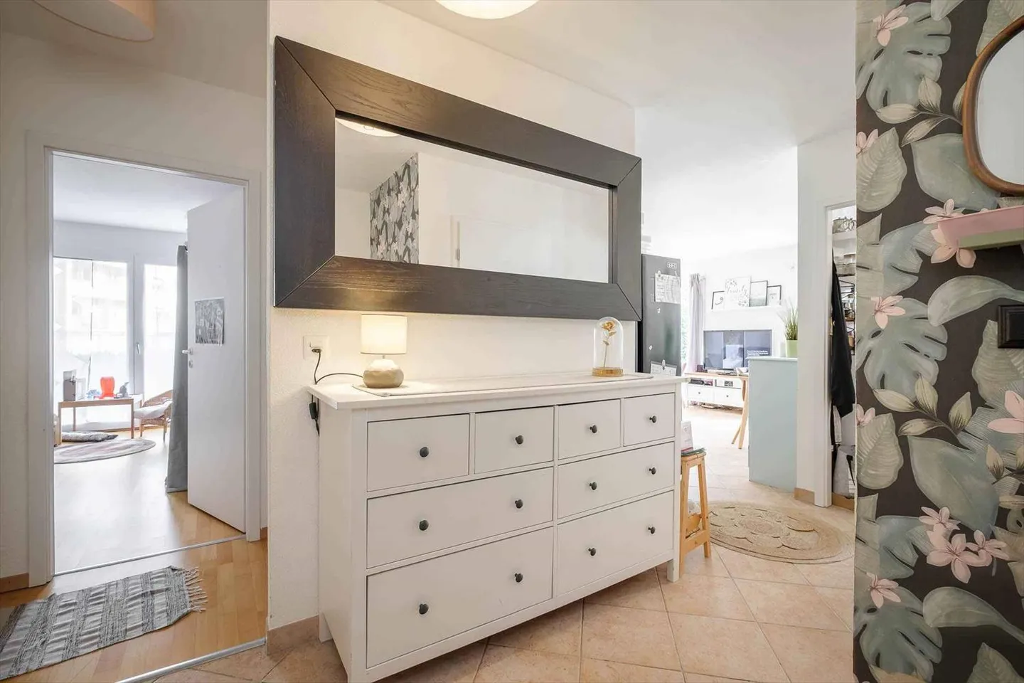 Beautiful 3-room apartment with garden - Photo 2 of 12