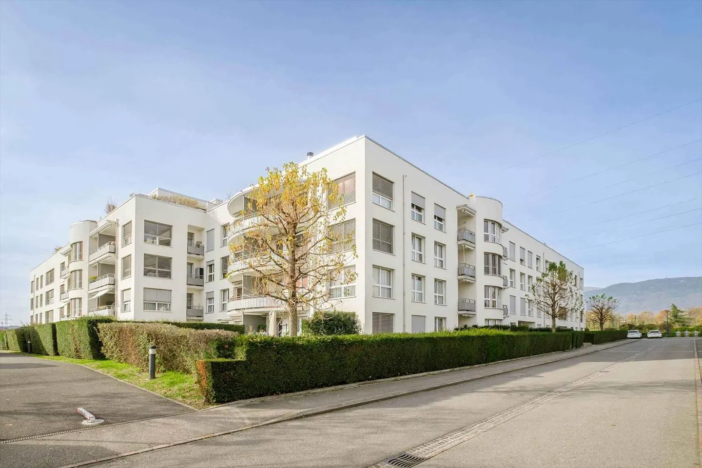 Beautiful 3-room apartment with garden - Photo 1 of 12