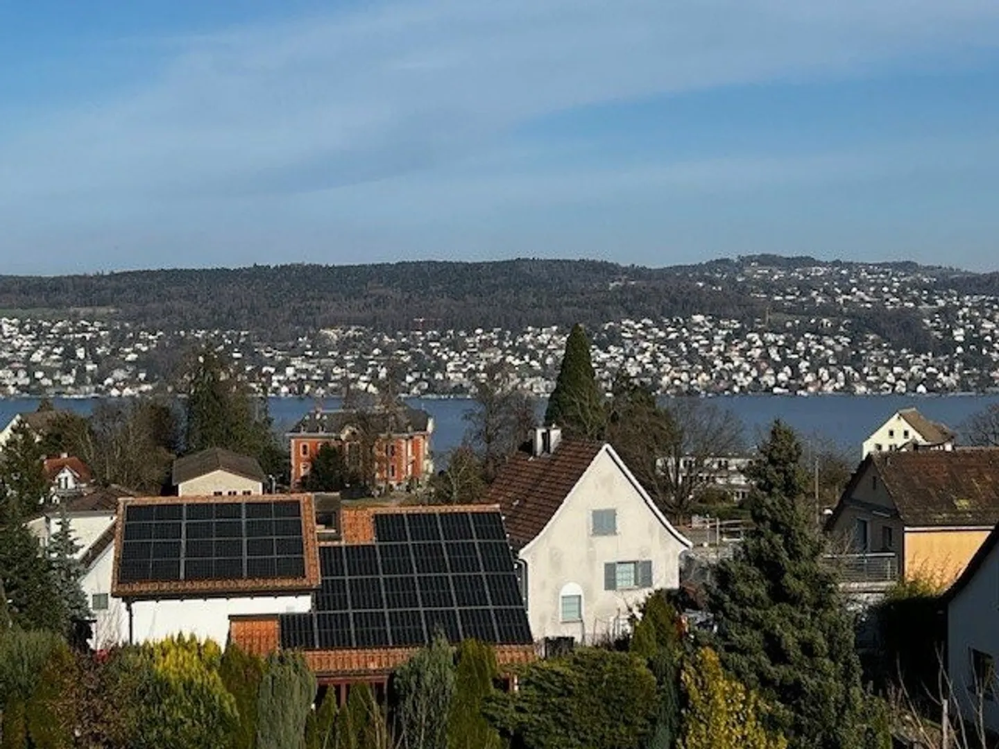 Bellissimo attico di 3 stanze in una posizione tranquilla - Foto 10 di 11