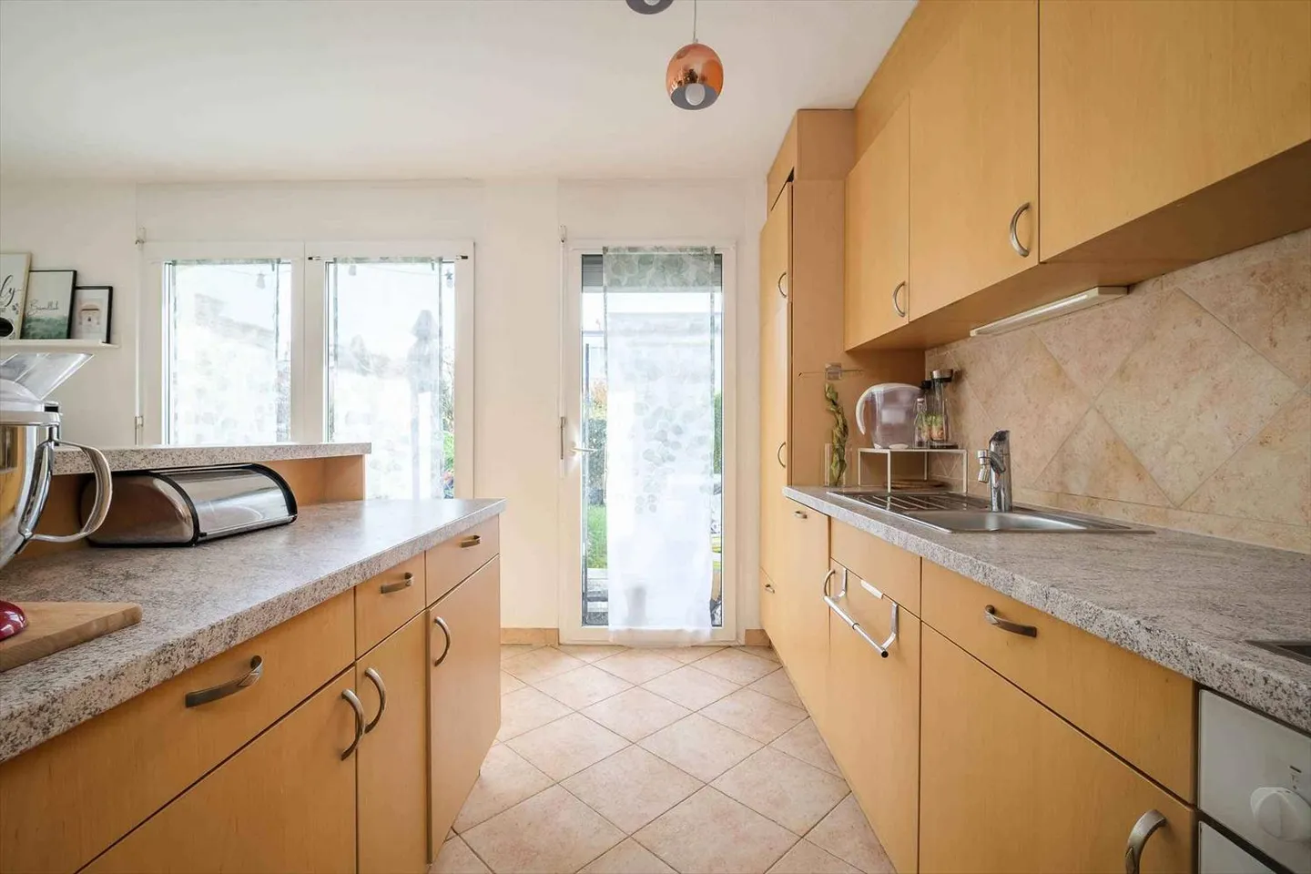 Beautiful 3-room apartment with garden - Photo 7 of 12