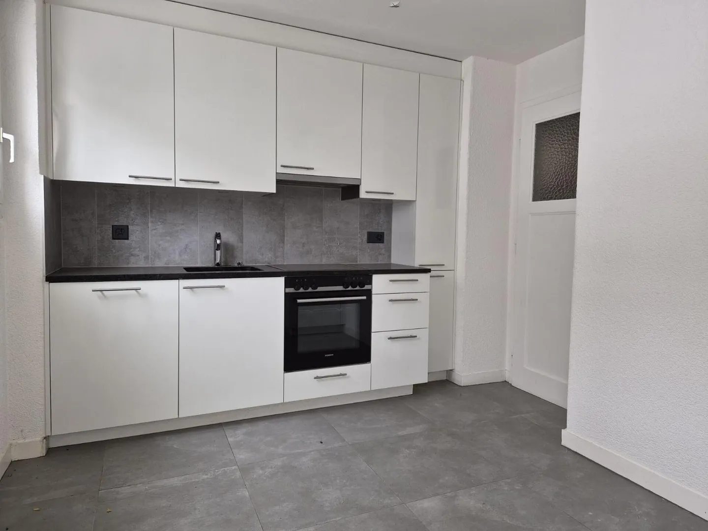 4-room apartment on the upper ground floor - Photo 2 of 8