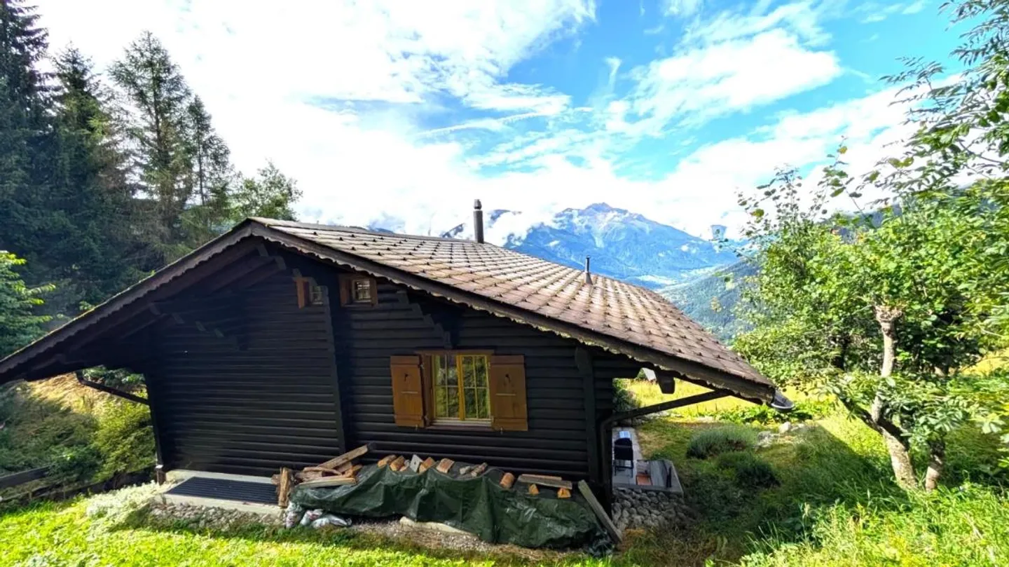 Reizendes Chalet an traumhafter Lage in Bellwald - Foto 2 von 10