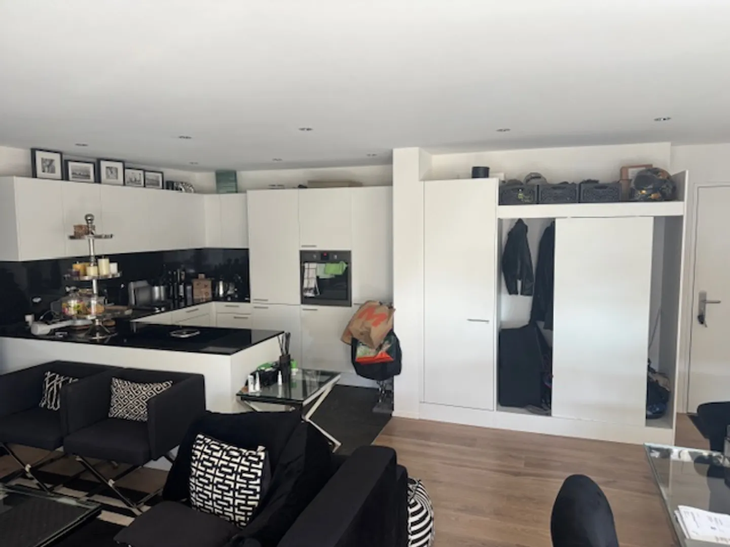 Nature-friendly apartment seeks a suitable new tenant! - Photo 3 of 7