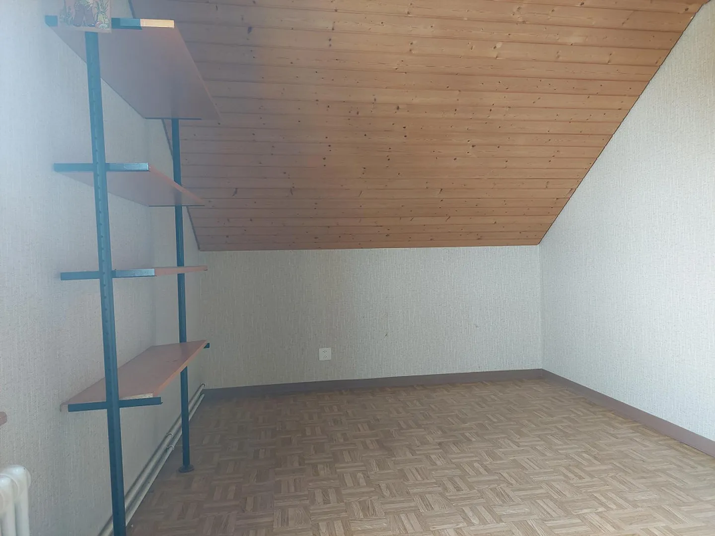 Zentral gelegene Altbauwohnung an Aussichtslage - Foto 4 von 9