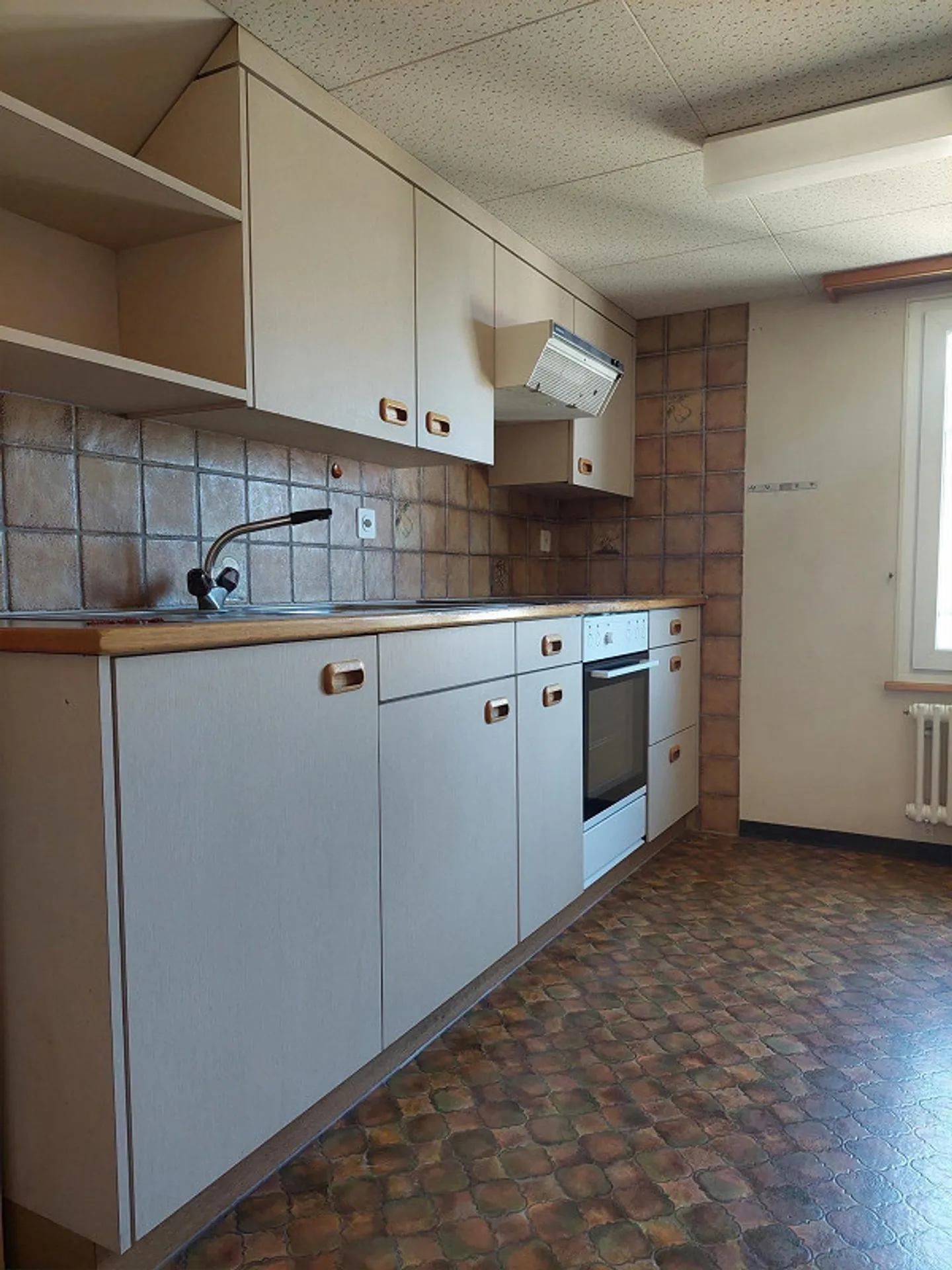 Zentral gelegene Altbauwohnung an Aussichtslage - Foto 7 von 9