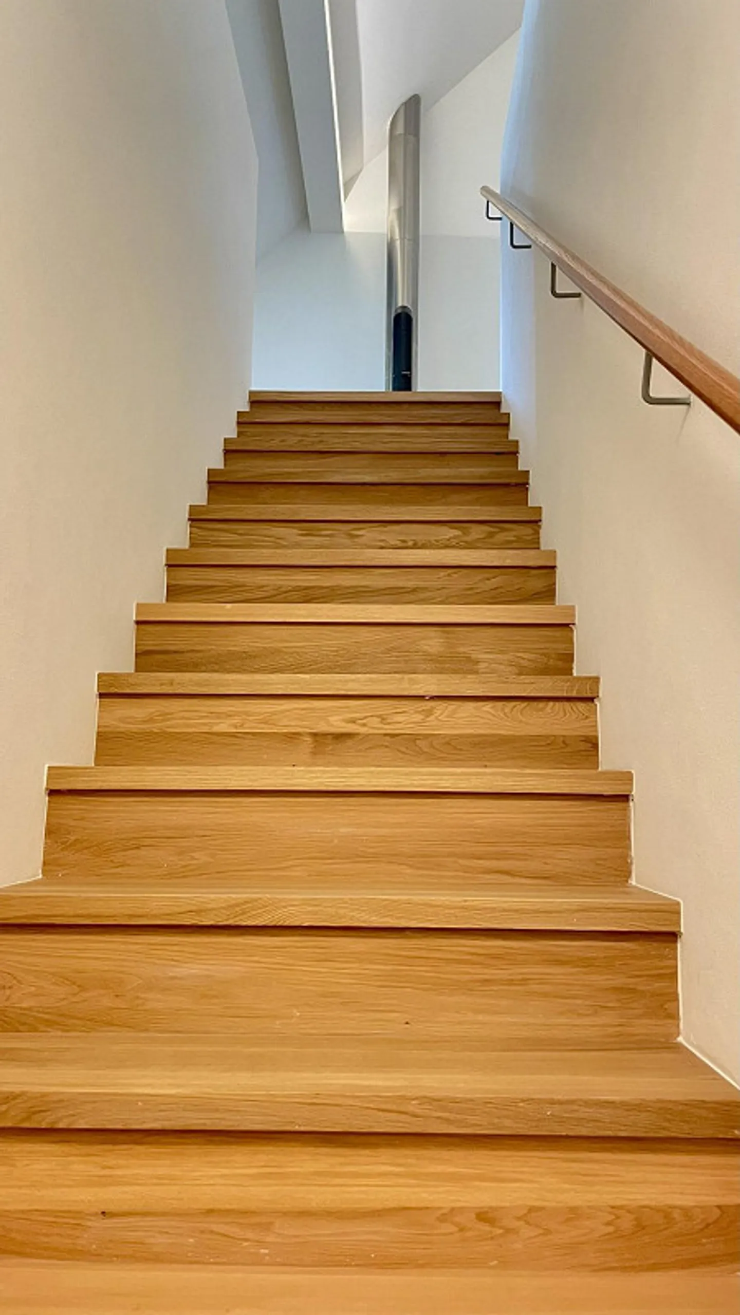 1.5 Loft Apartment for Rent in Münchenstein - Photo 7 of 8