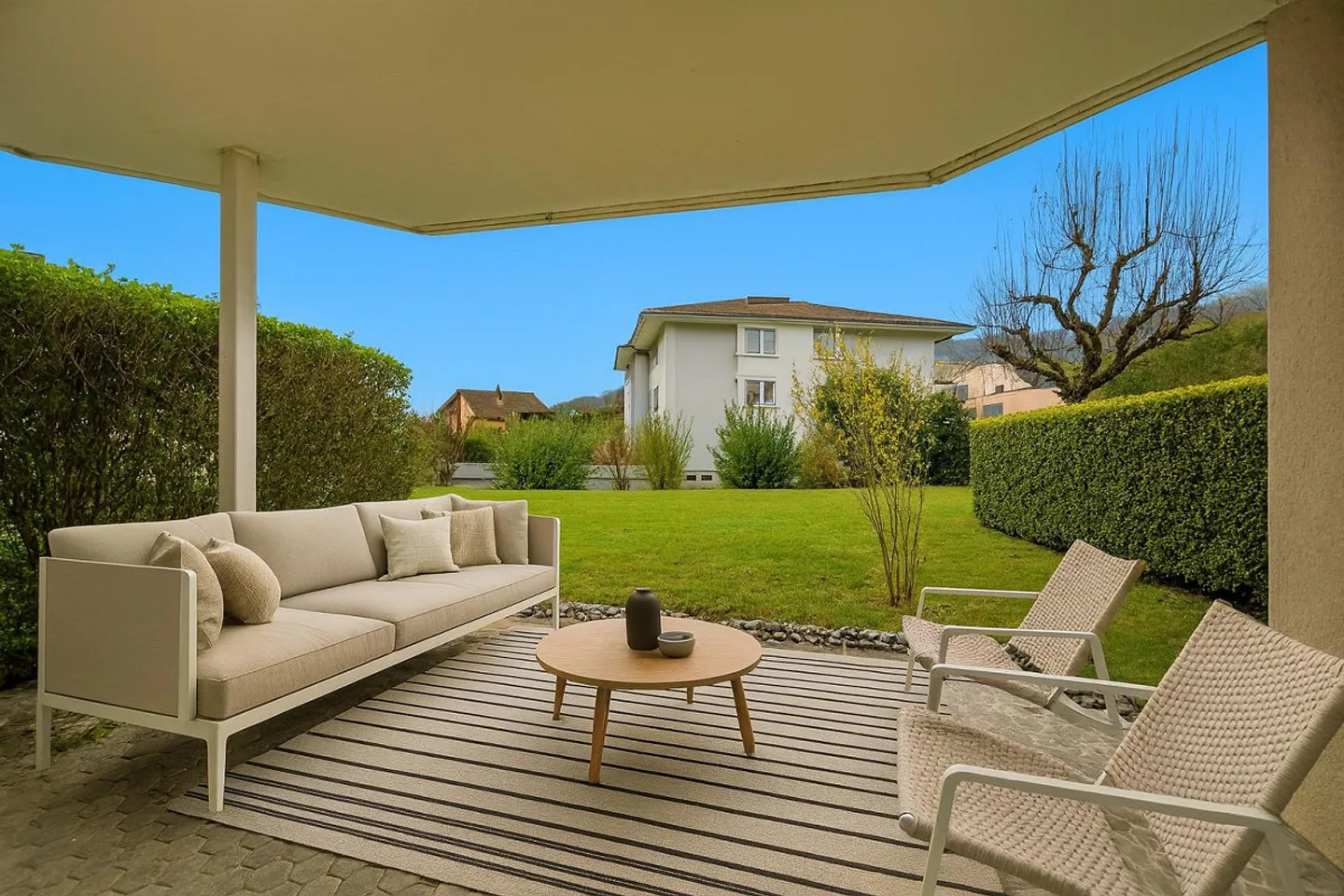 LIVING IN THE GREEN WITH A VIEW OF THE MOUNTAIN LANDSCAPE - Photo 1 of 7