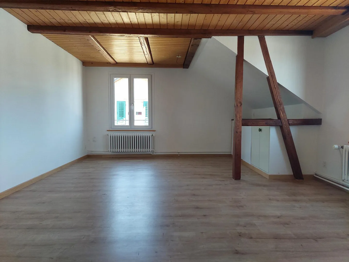 Zentral gelegene Altbauwohnung an Aussichtslage - Foto 8 von 9