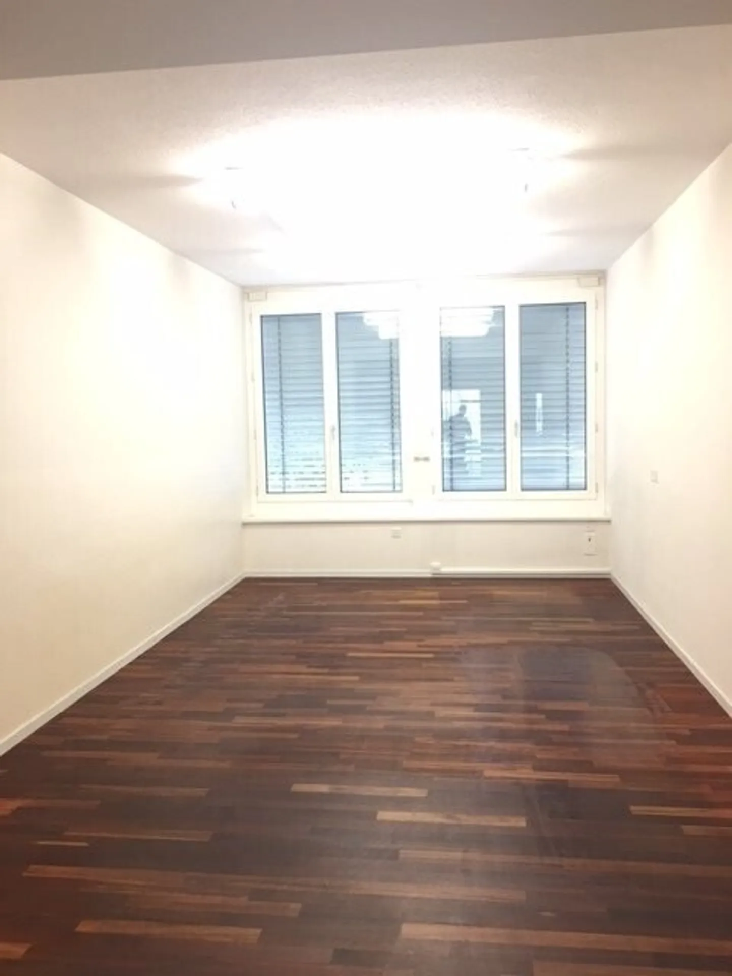 Vos futurs bureaux à la MEILLEURE emplacement - Photo 4 sur 12