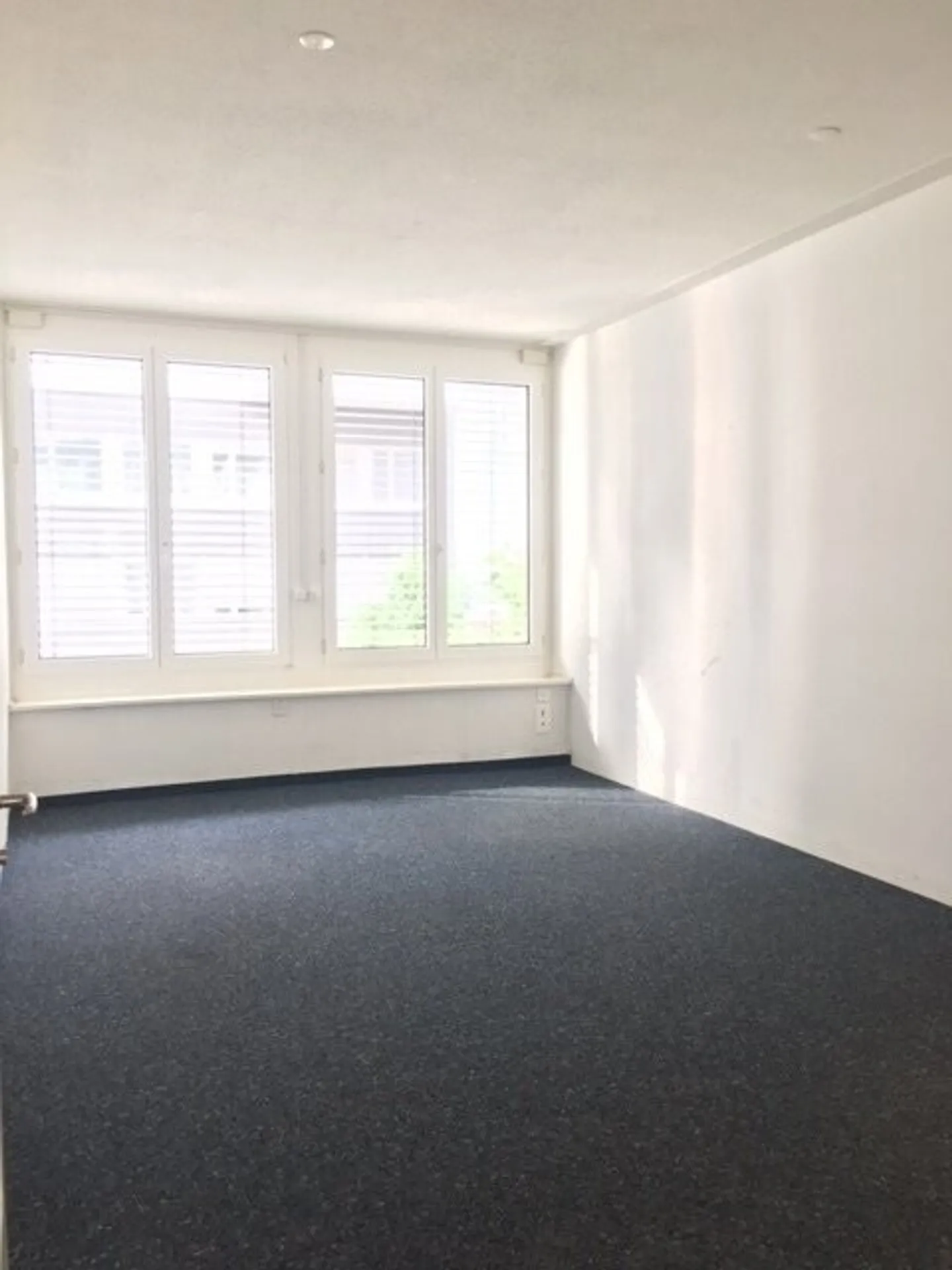 Vos futurs bureaux à la MEILLEURE emplacement - Photo 8 sur 12