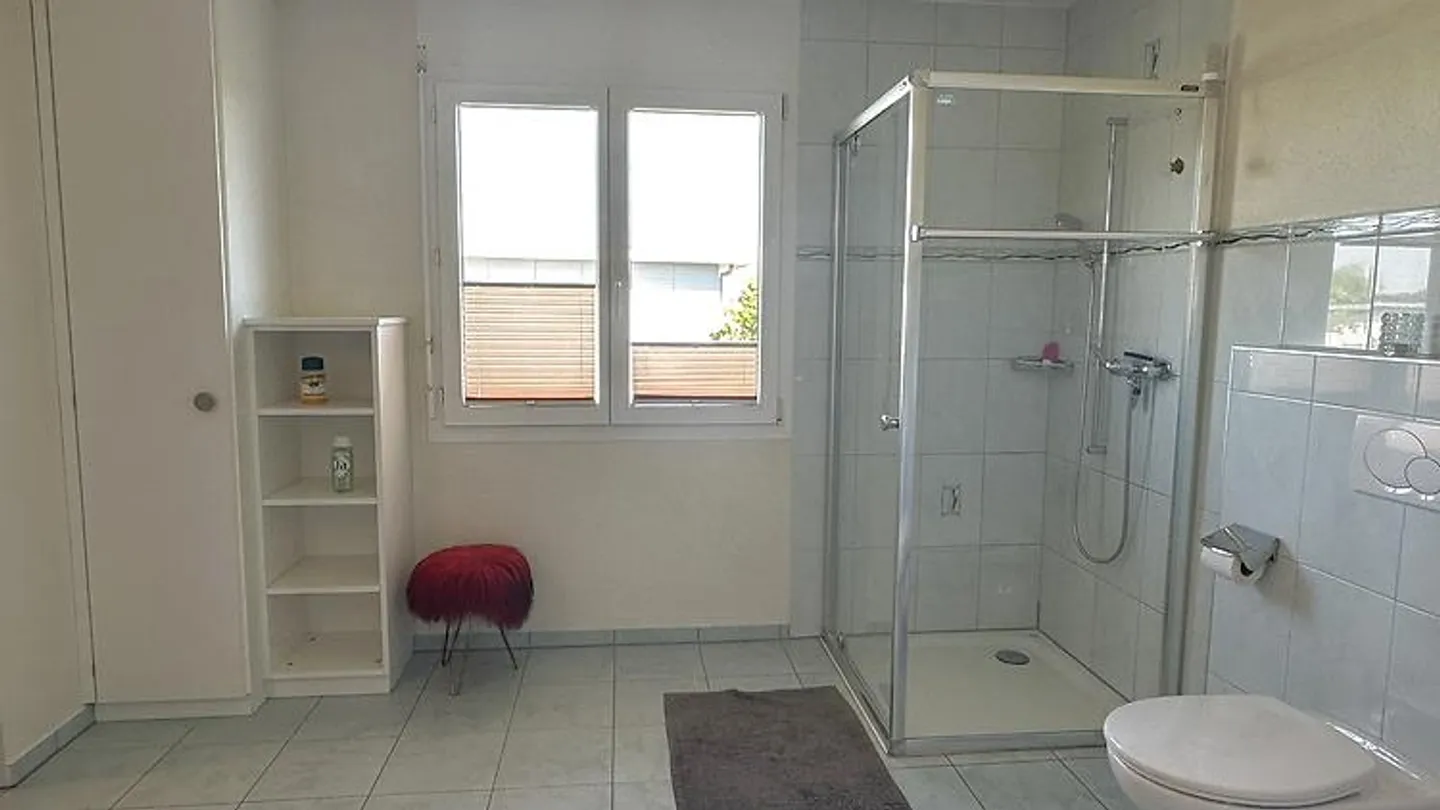 Modernes Familienhaus in Burgdorf - Foto 6 von 10