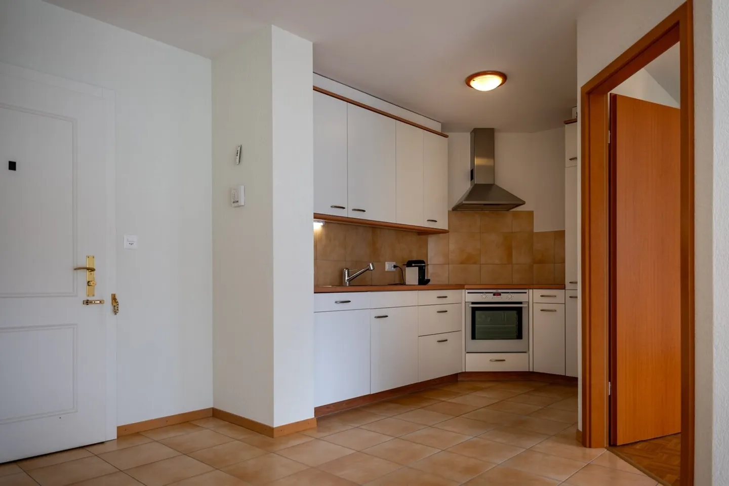 Appartement lumineux 3.5 pièces - Photo 2 sur 5