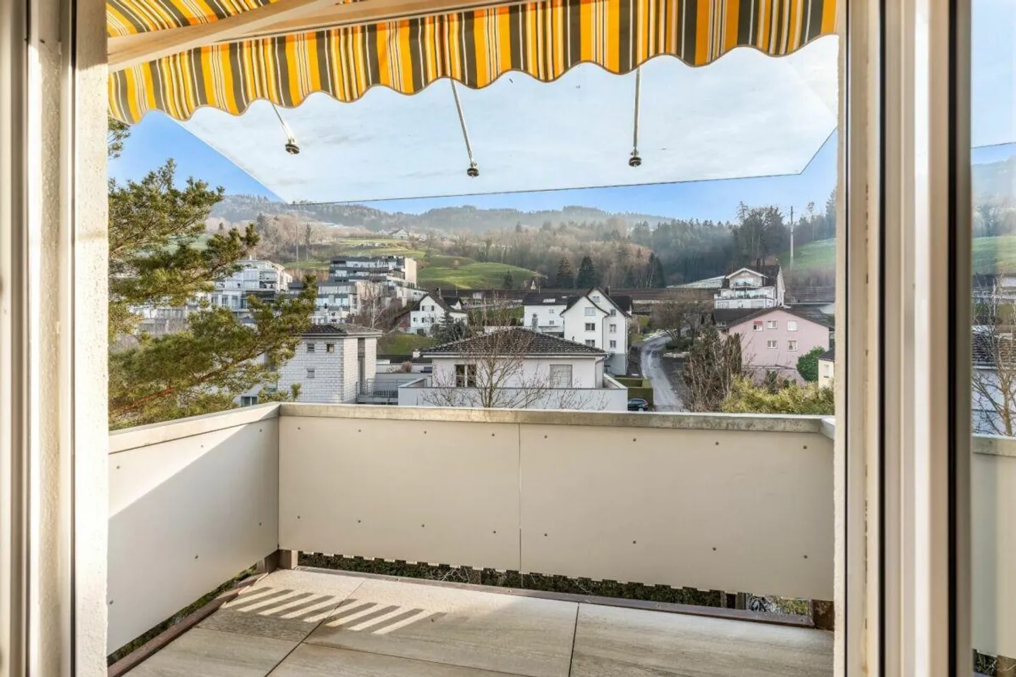 4.5-room apartment in Rorschacherberg with lake view - Photo 11 of 14