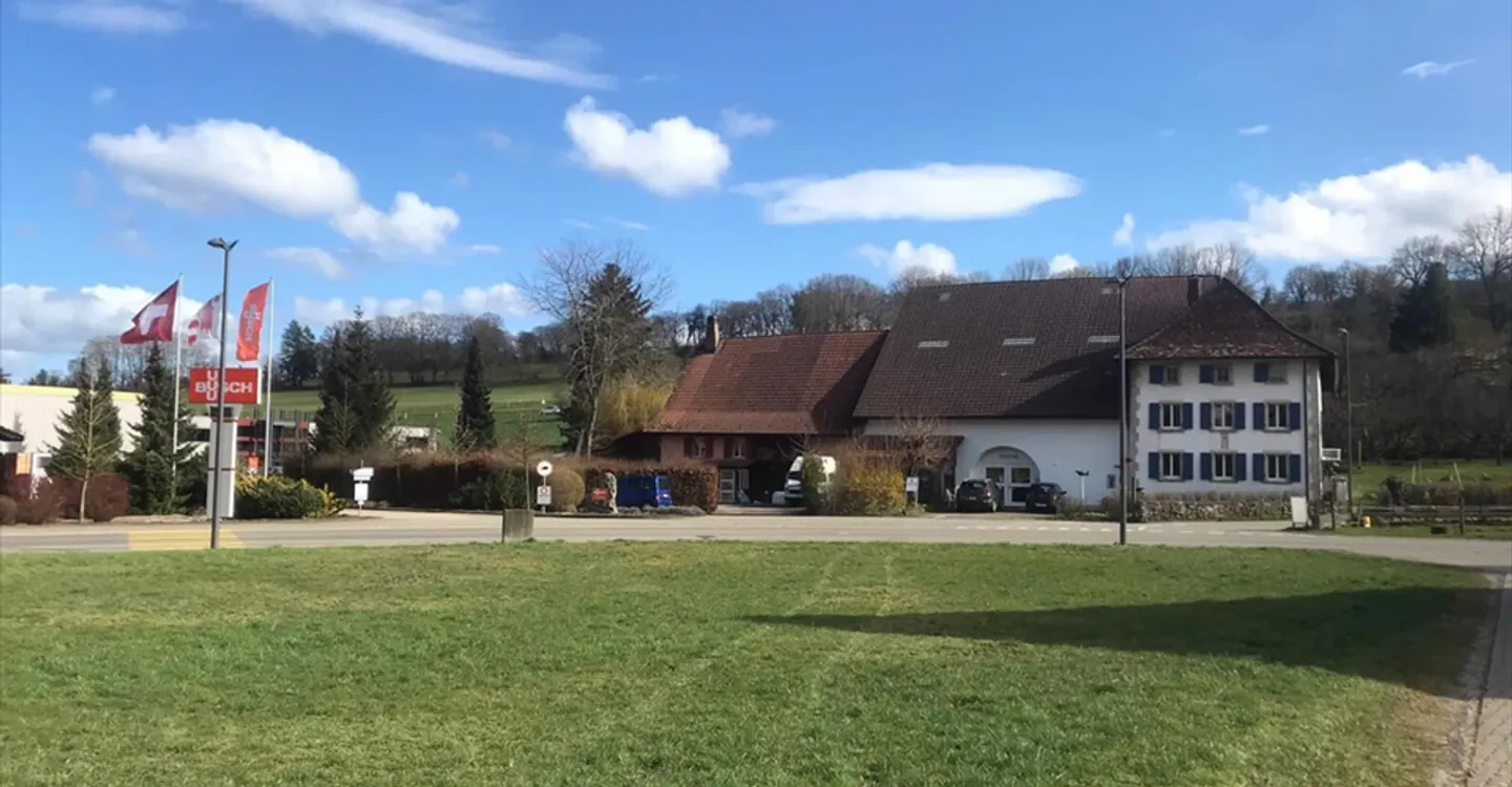 Terreni edificabili nel villaggio - Foto 1 di 4