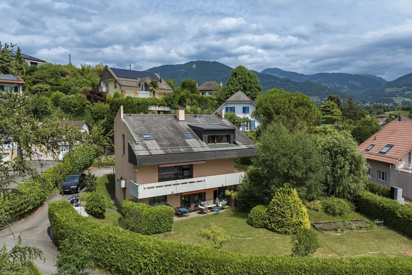 Casa singola in affitto - Foto 1 di 14