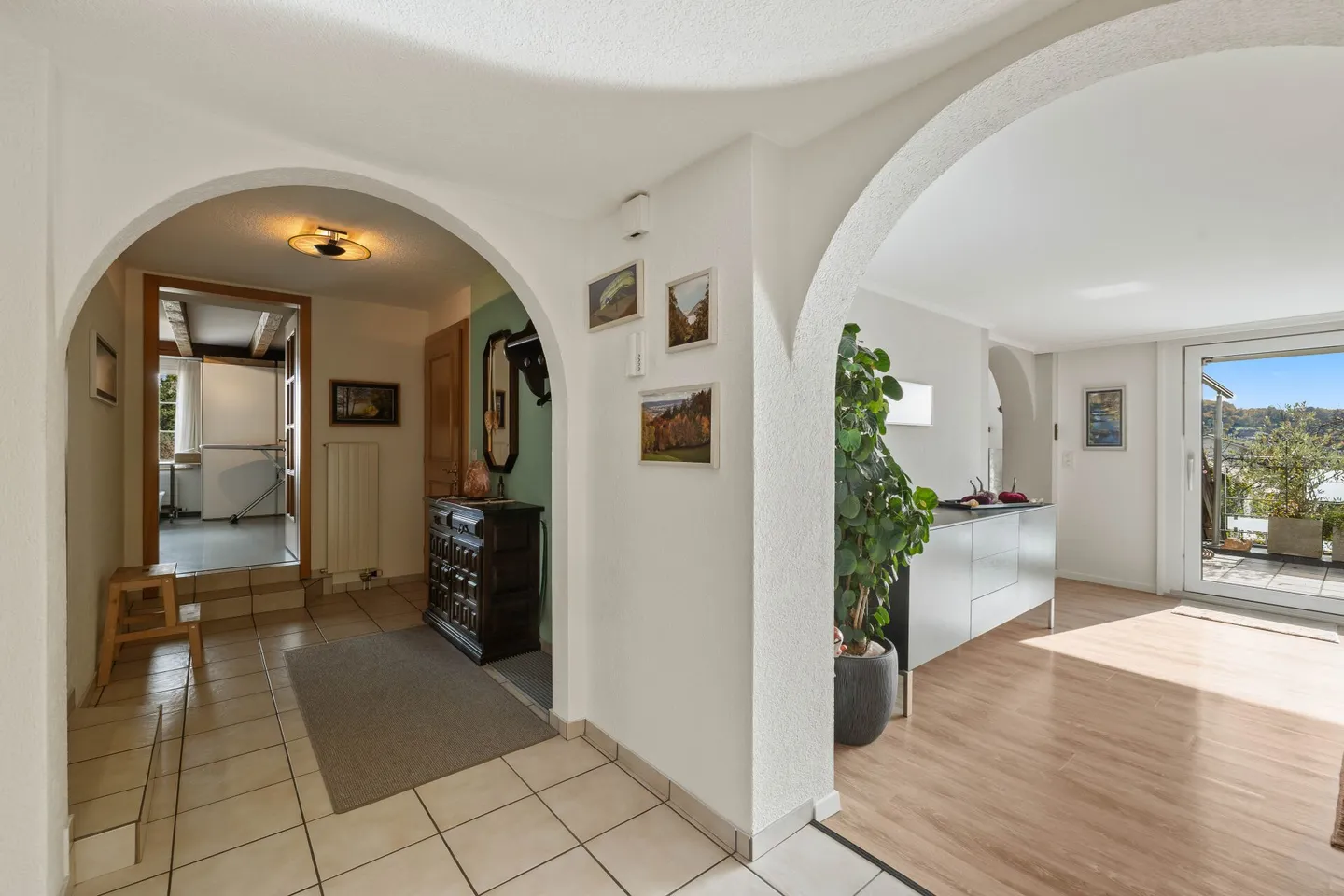 Attraktive Renditeliegenschaft mit Ausbaupotenzial an zentraler Lage. - Foto 9 von 31