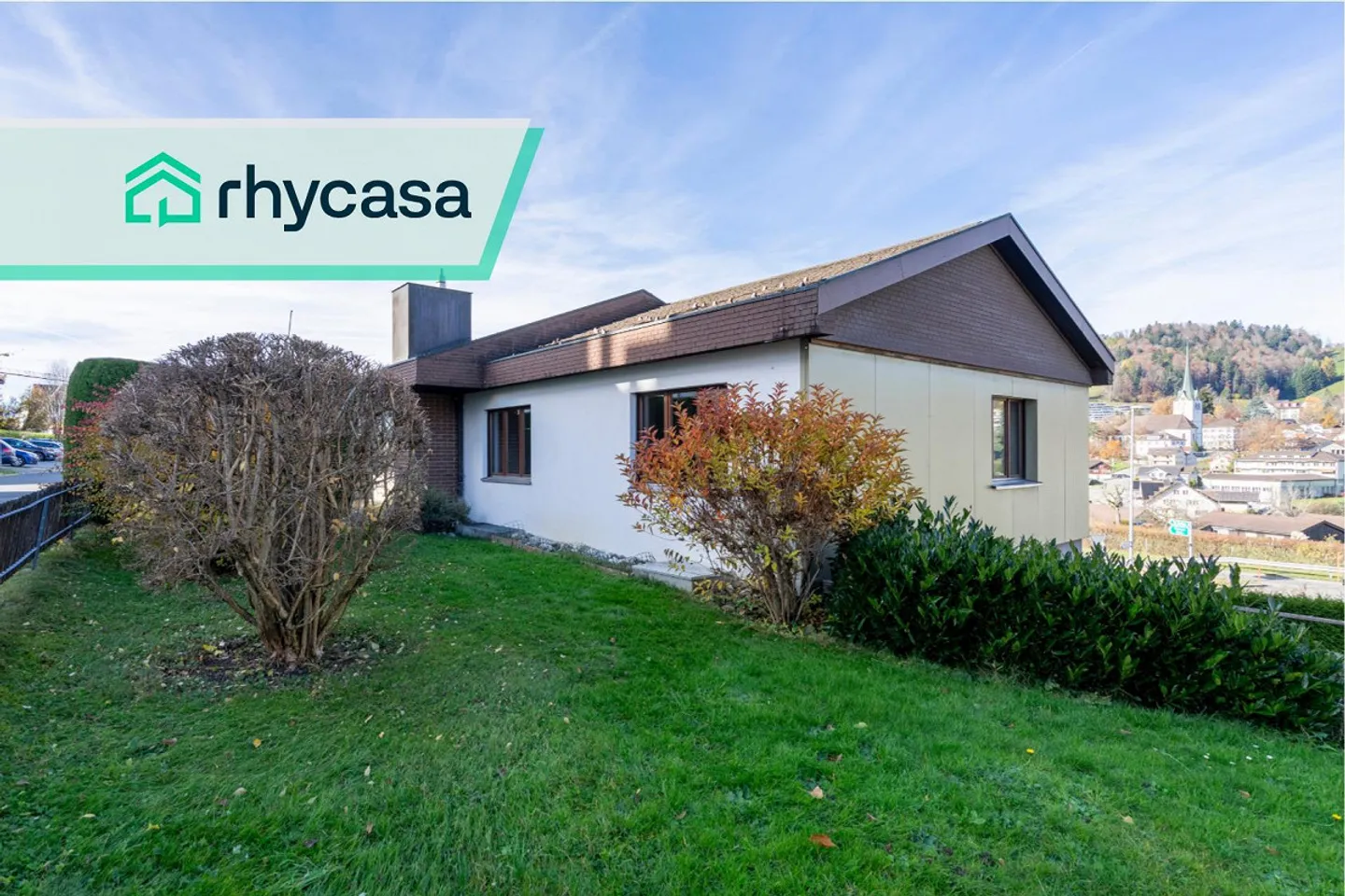 Living and Working Under One Roof - Detached Single-Family House - Photo 1 of 12