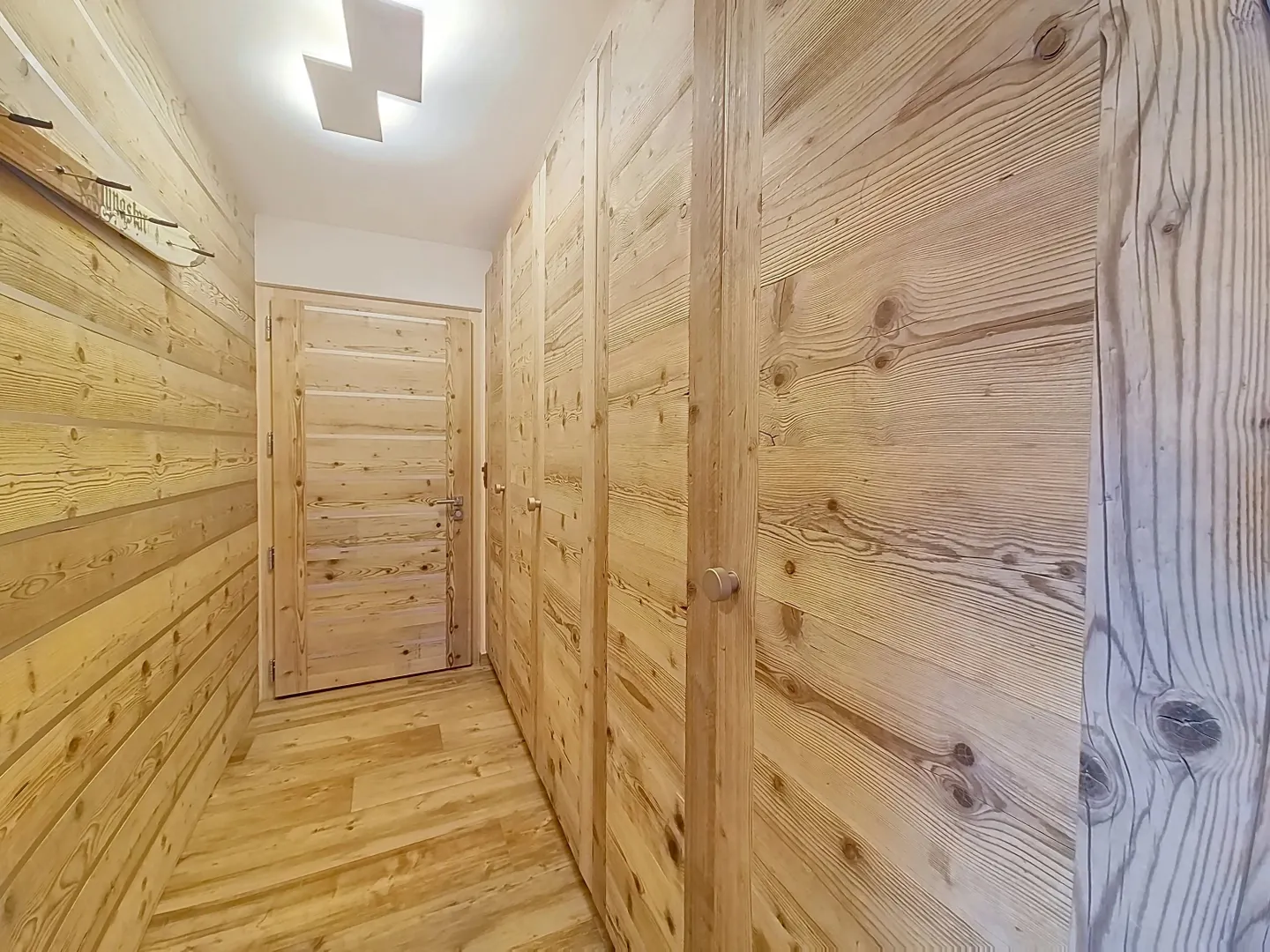 Charming Apartment in Nendaz - Photo 15 of 28