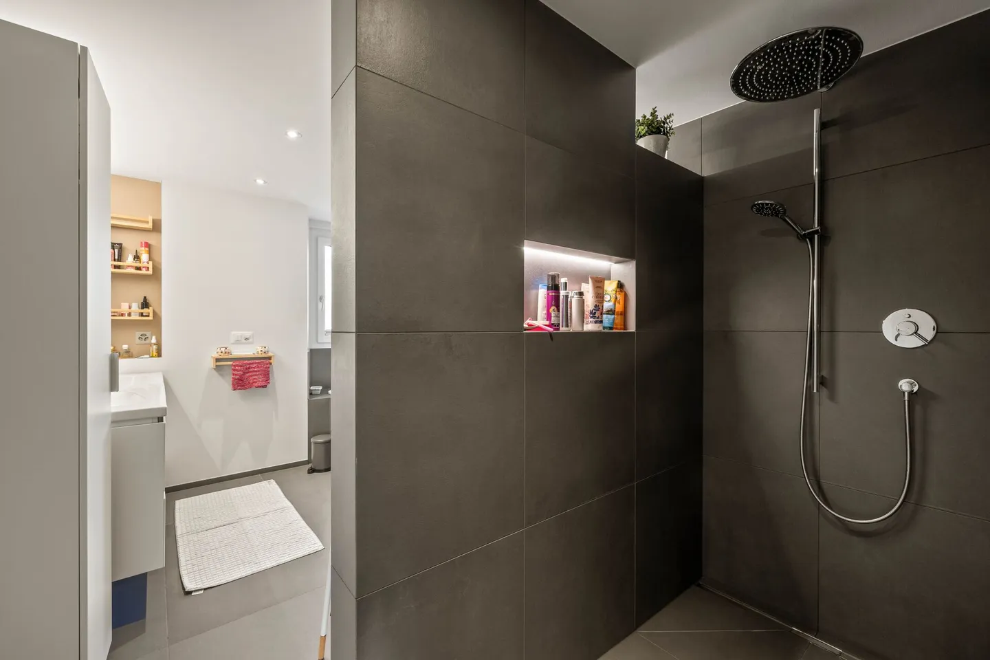 Attraktive Renditeliegenschaft mit Ausbaupotenzial an zentraler Lage. - Foto 27 von 31