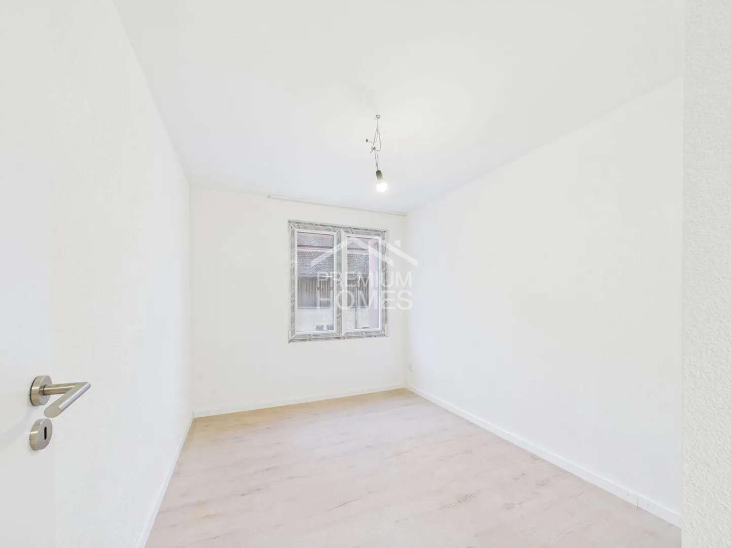 EG-Rêve avec beaucoup de potentiel de conception - Photo 2 sur 5