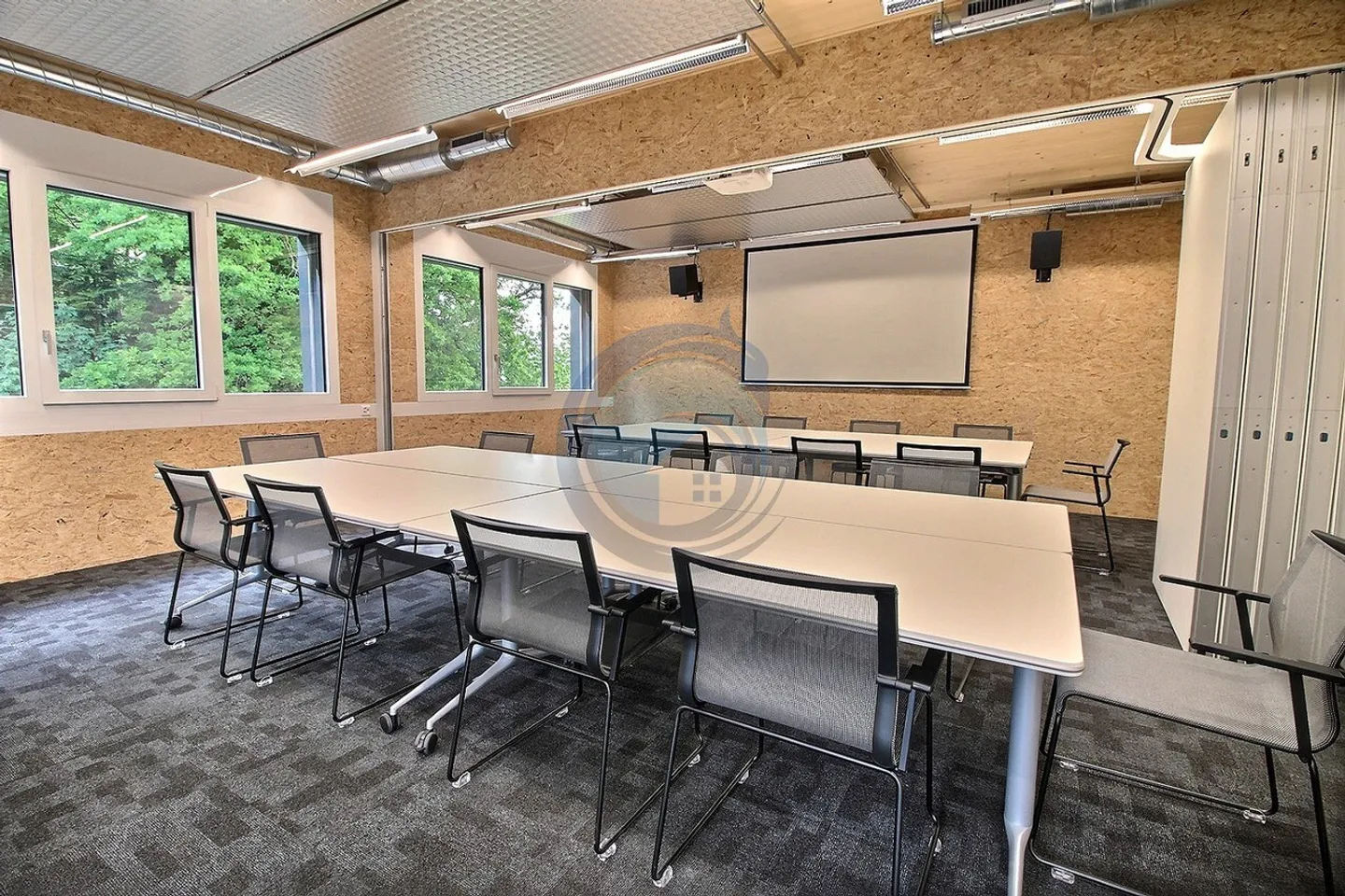 SPAZIO DI LAVORO PER AZIENDE - Foto 4 di 11