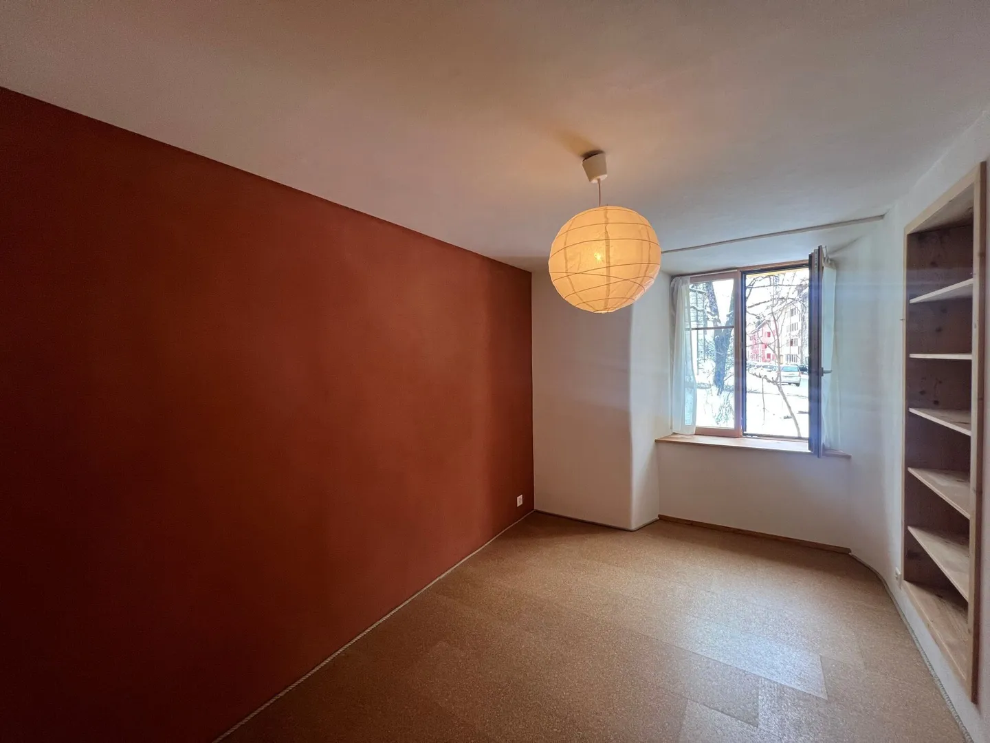 1st March 12b Rez 4 rooms in the city - Photo 5 of 8