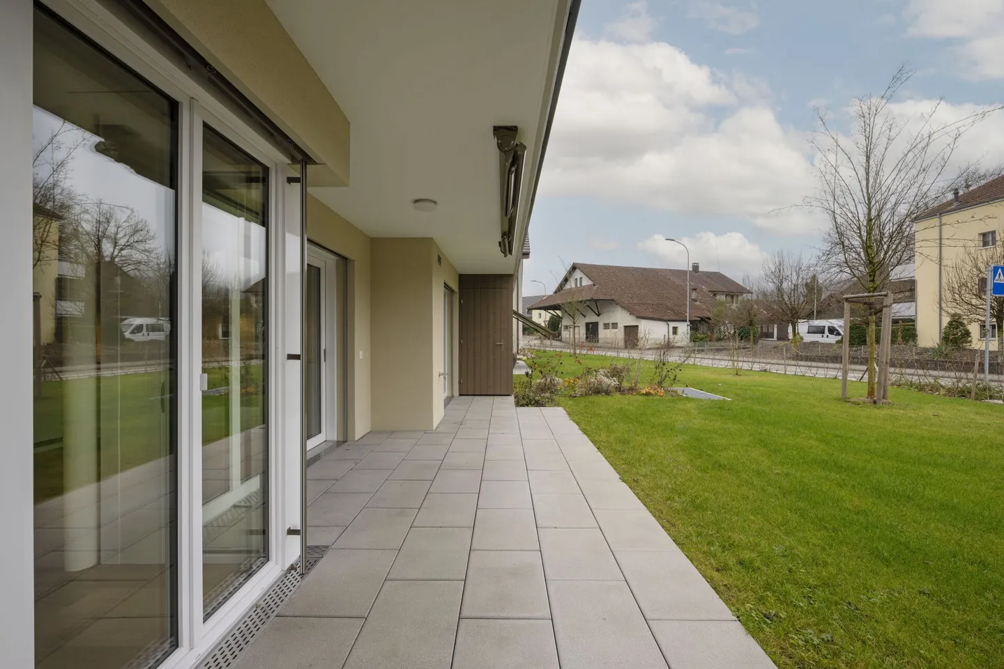 Appartement de jardin 4,5 pièces avec 2 espaces de sièges - Photo 13 sur 14